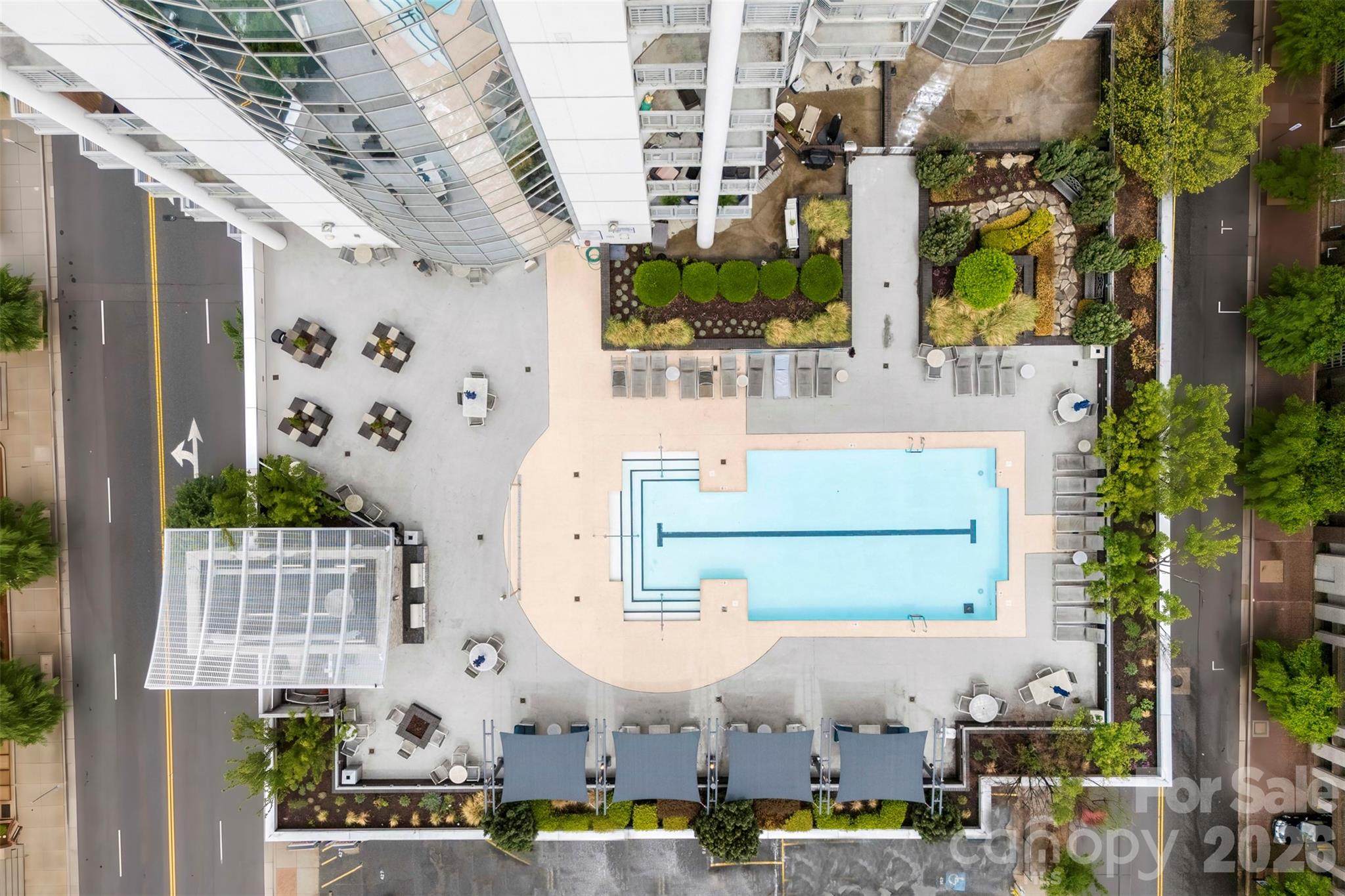 333 W Trade Street 500
