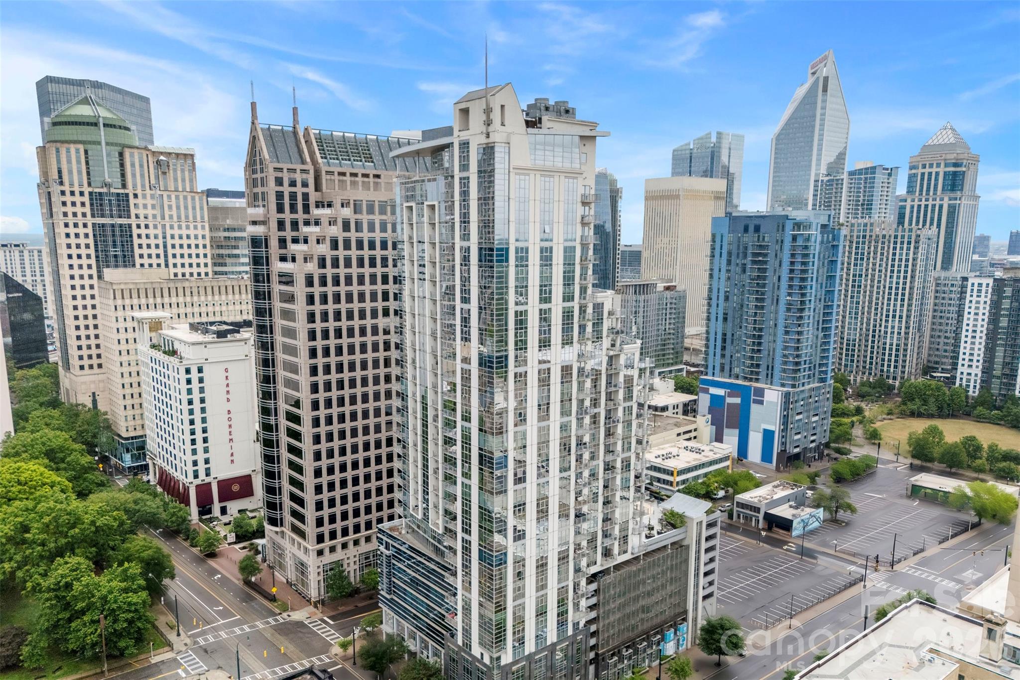 333 W Trade Street 500