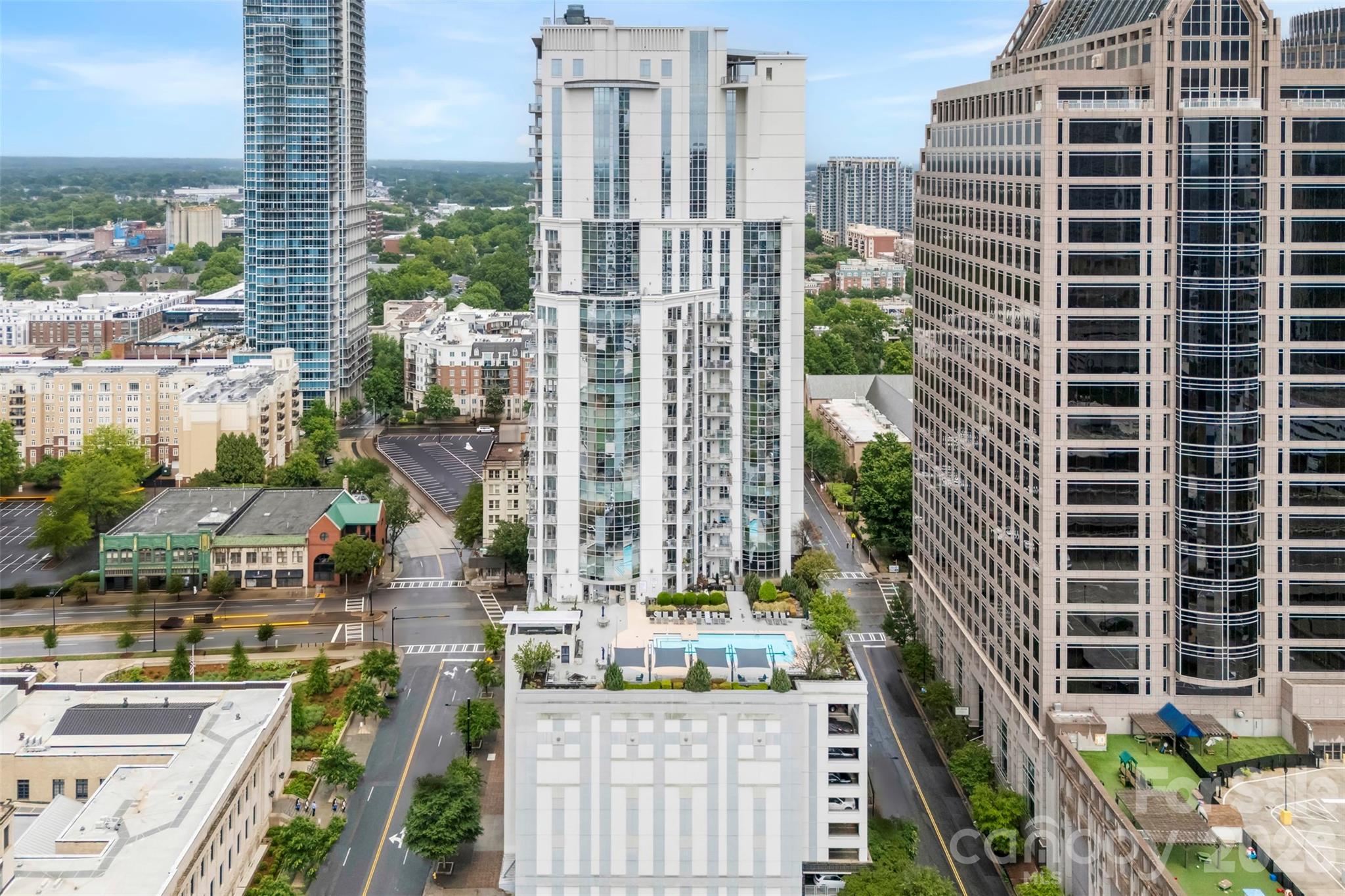 333 W Trade Street 500