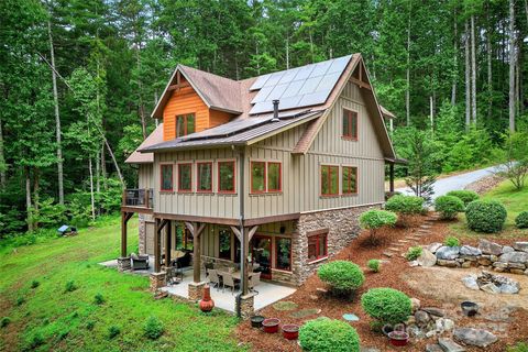 186 Fish Camp Drive Nebo NC 28761