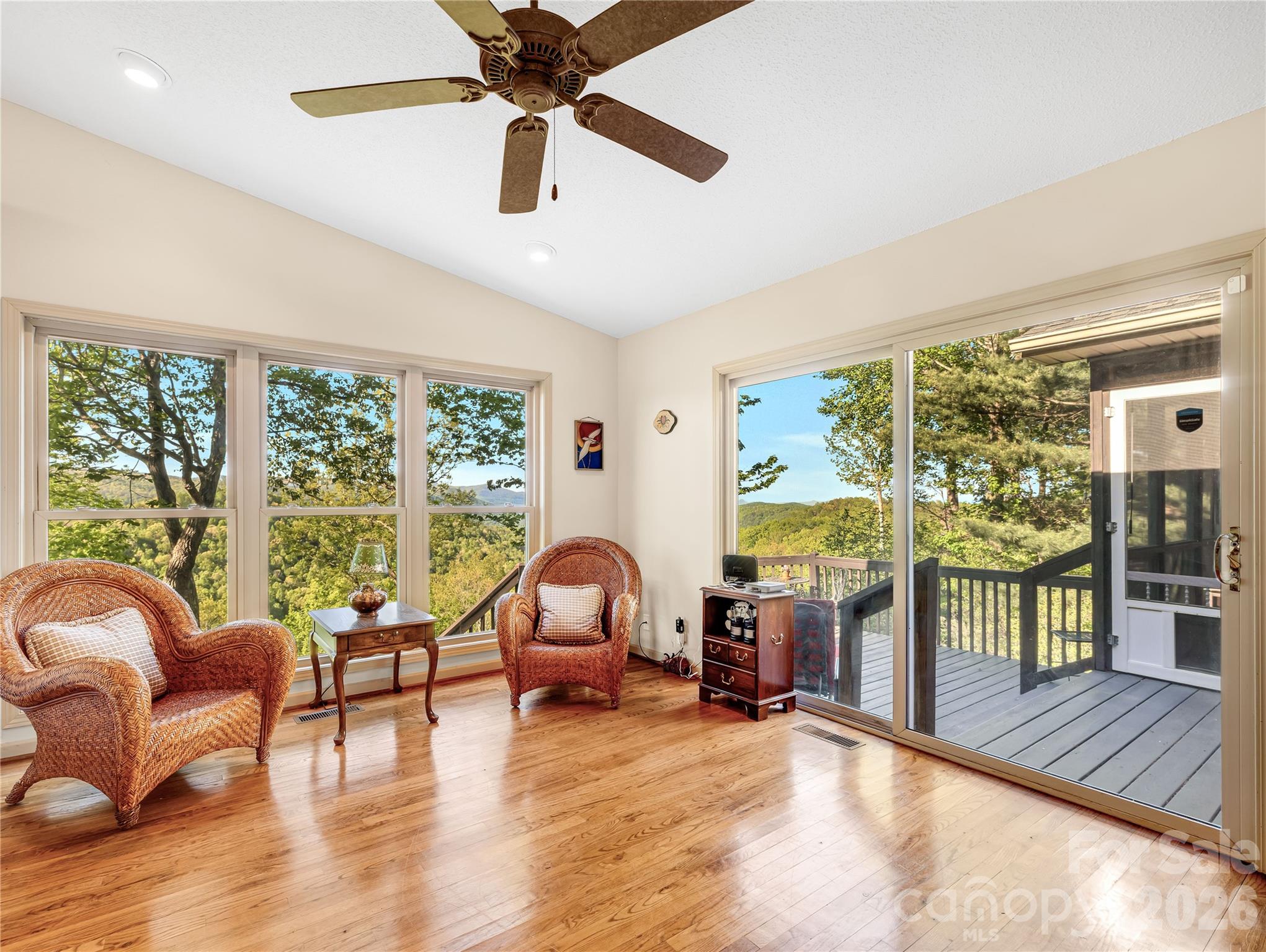 Glen Echo - Residential