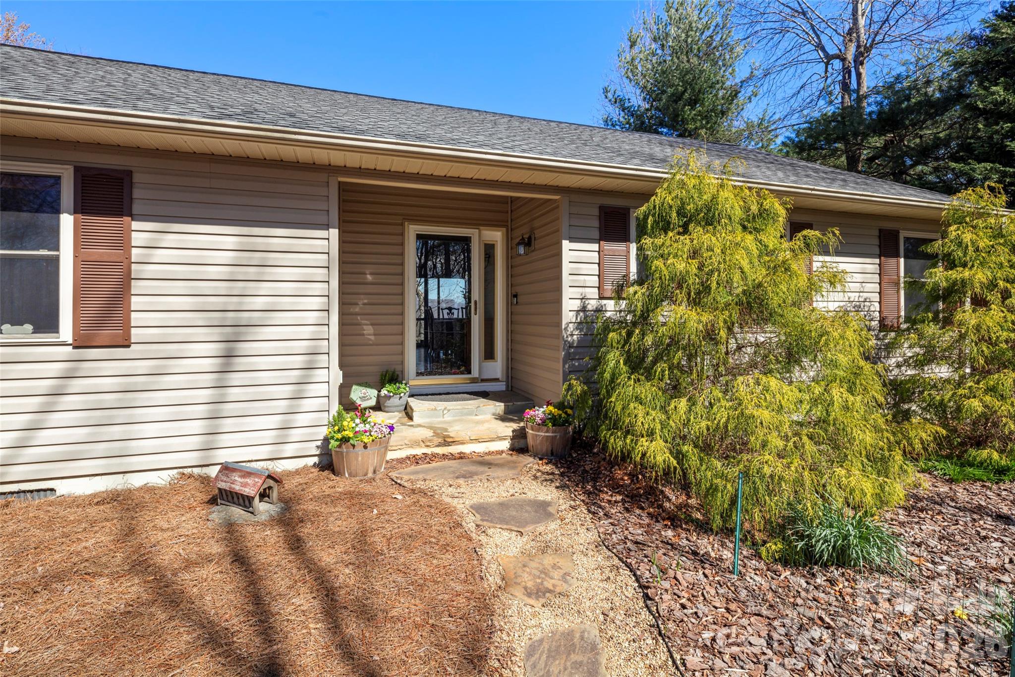 405 Glen Echo Circle