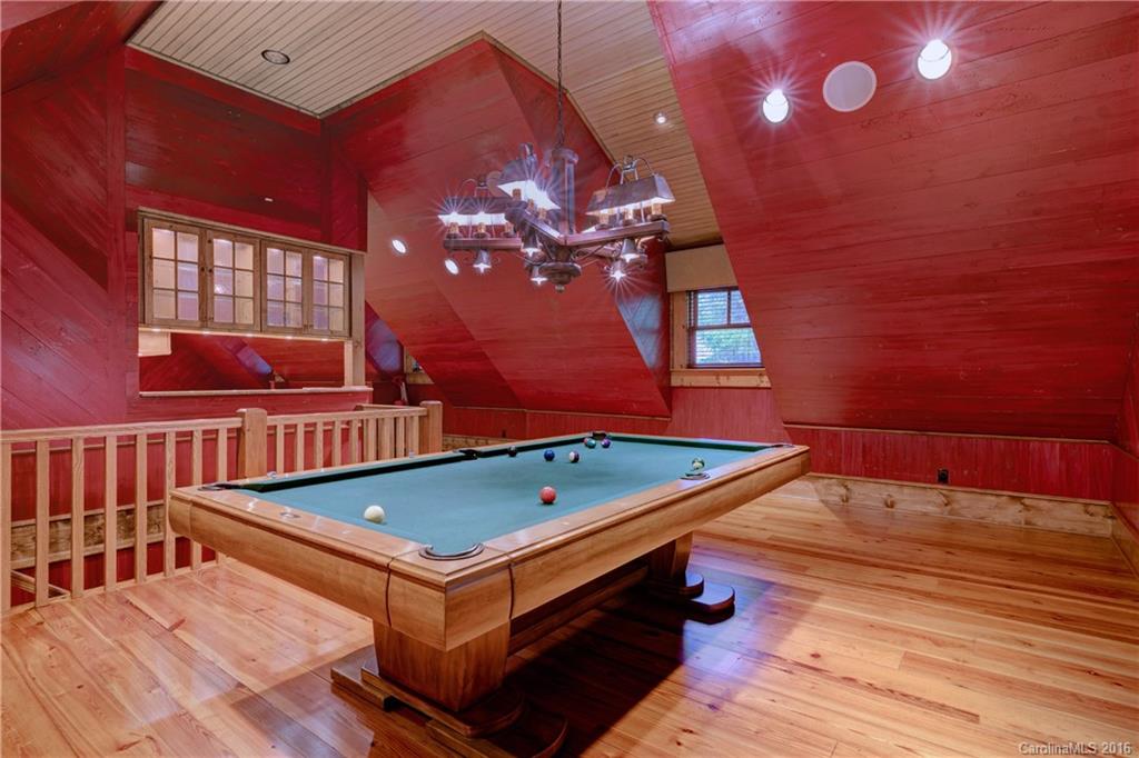 Lake Toxaway Estates - Residential