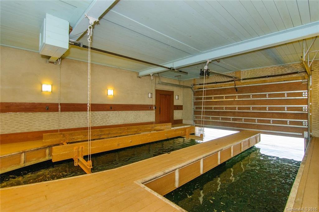 Lake Toxaway Estates - Residential