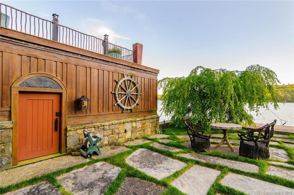 Lake Toxaway Estates - Residential