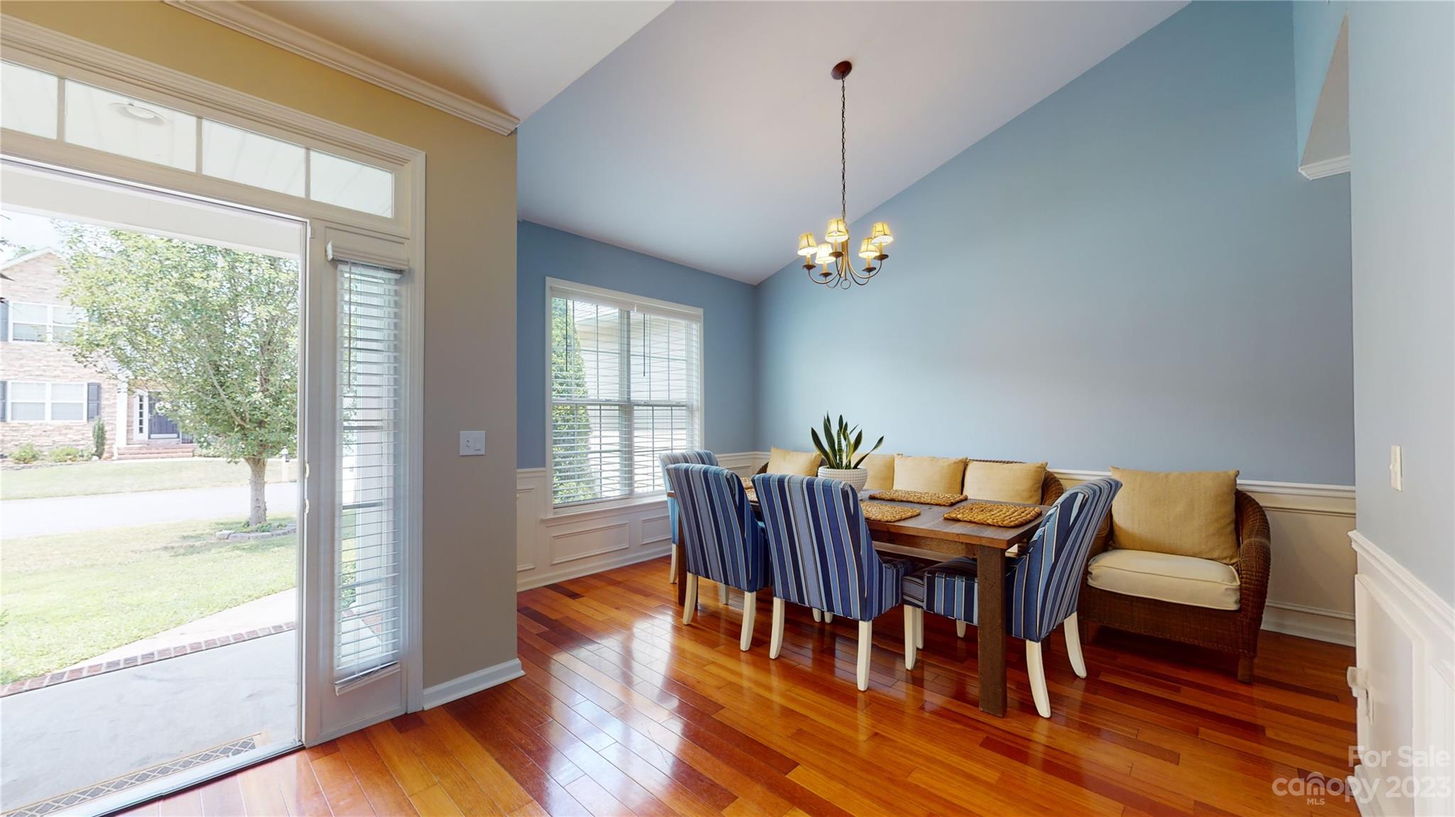 Waightstill Mountain - Residential