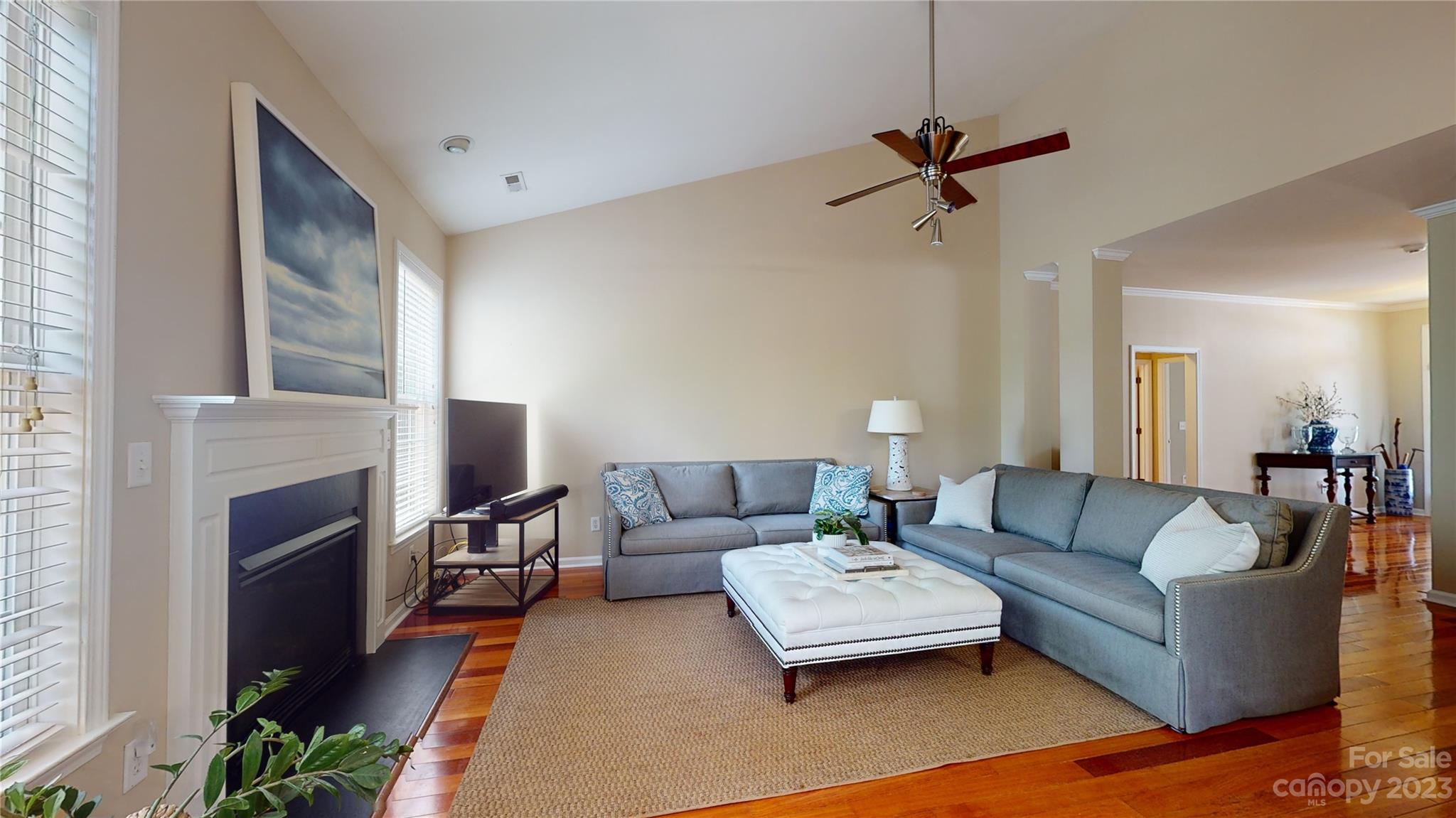 Waightstill Mountain - Residential