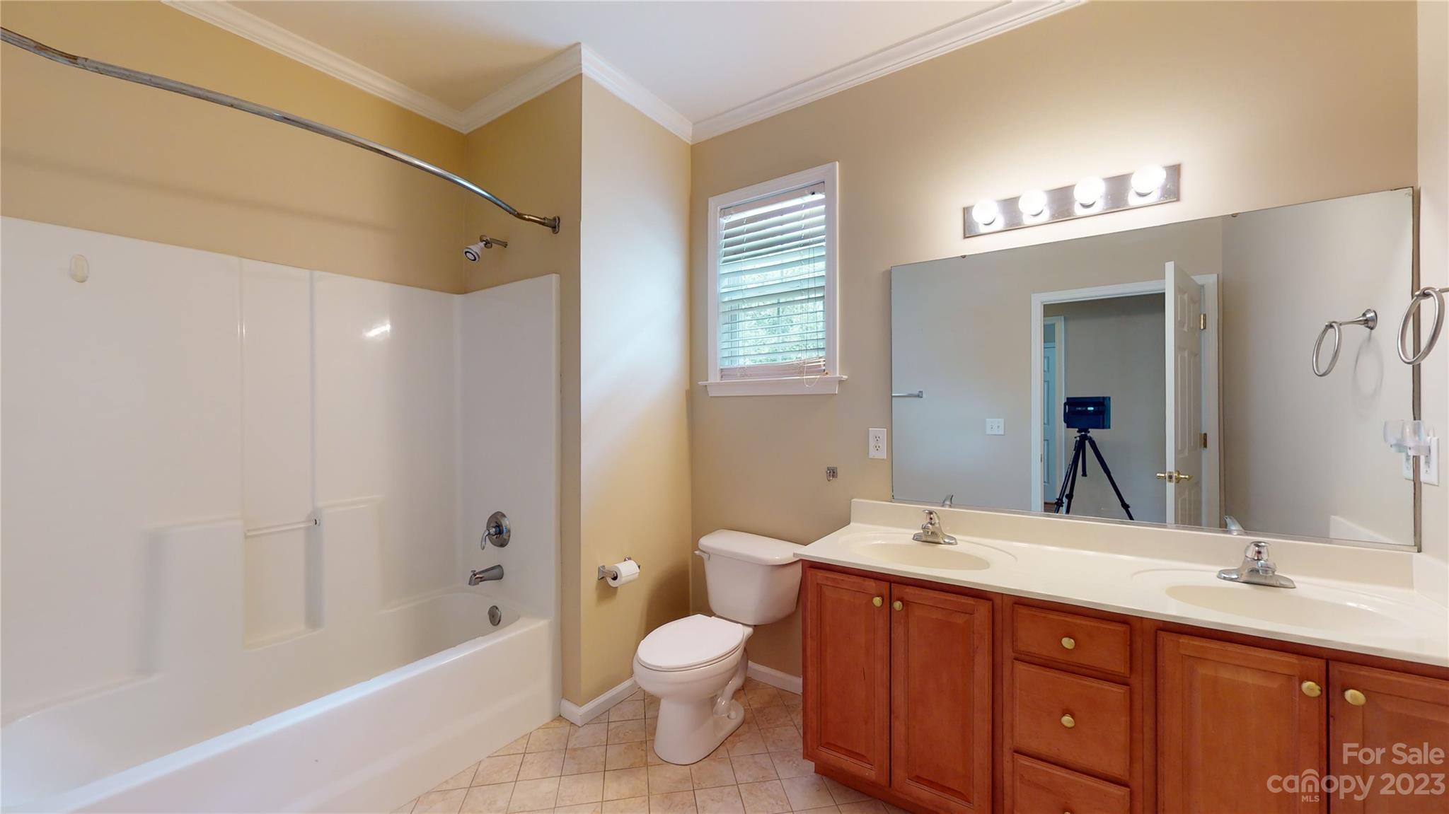 Waightstill Mountain - Residential