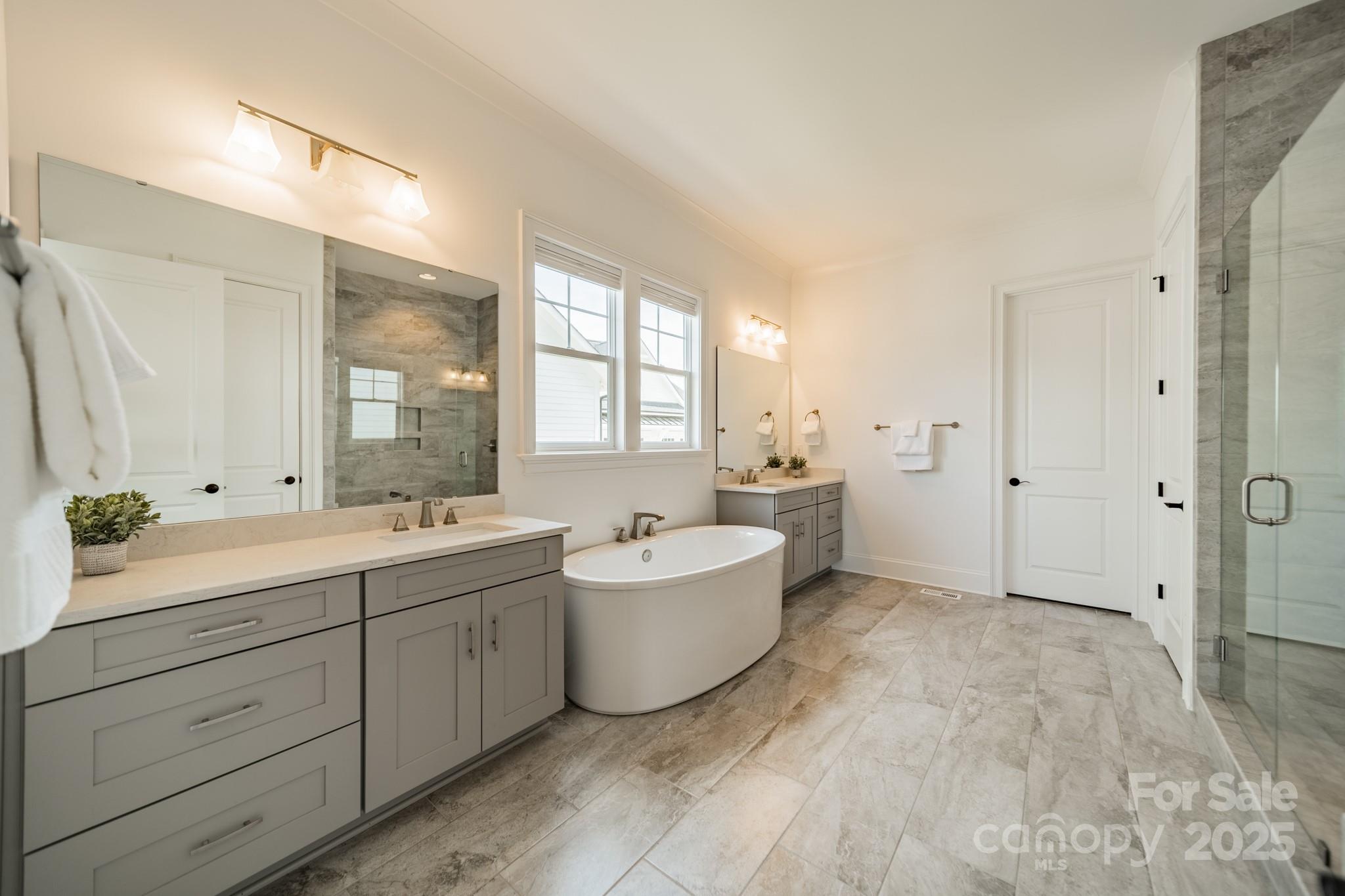 LakeWalk - Residential