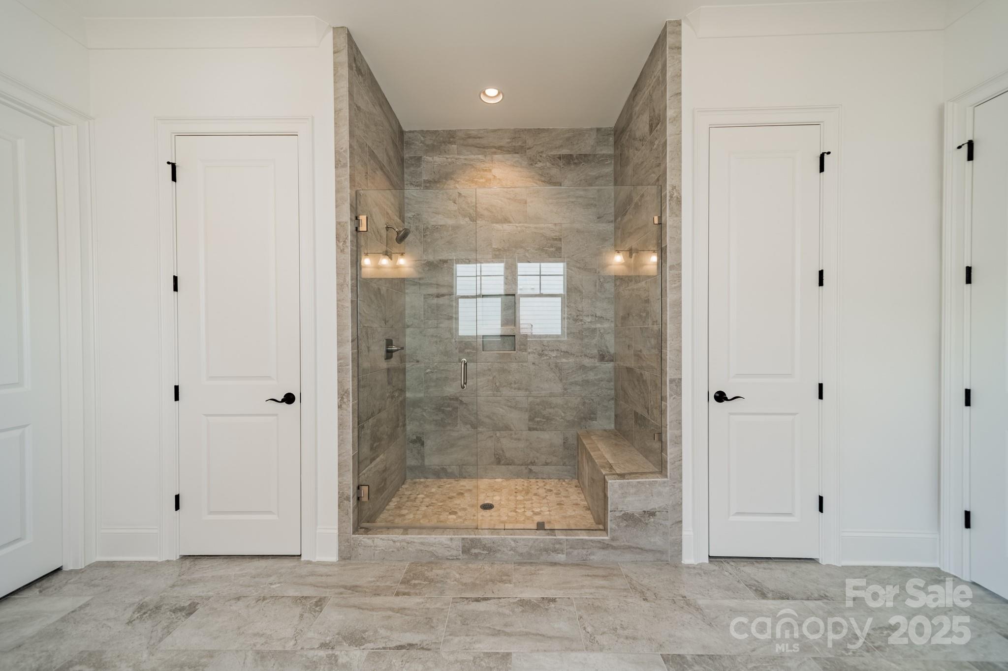 LakeWalk - Residential