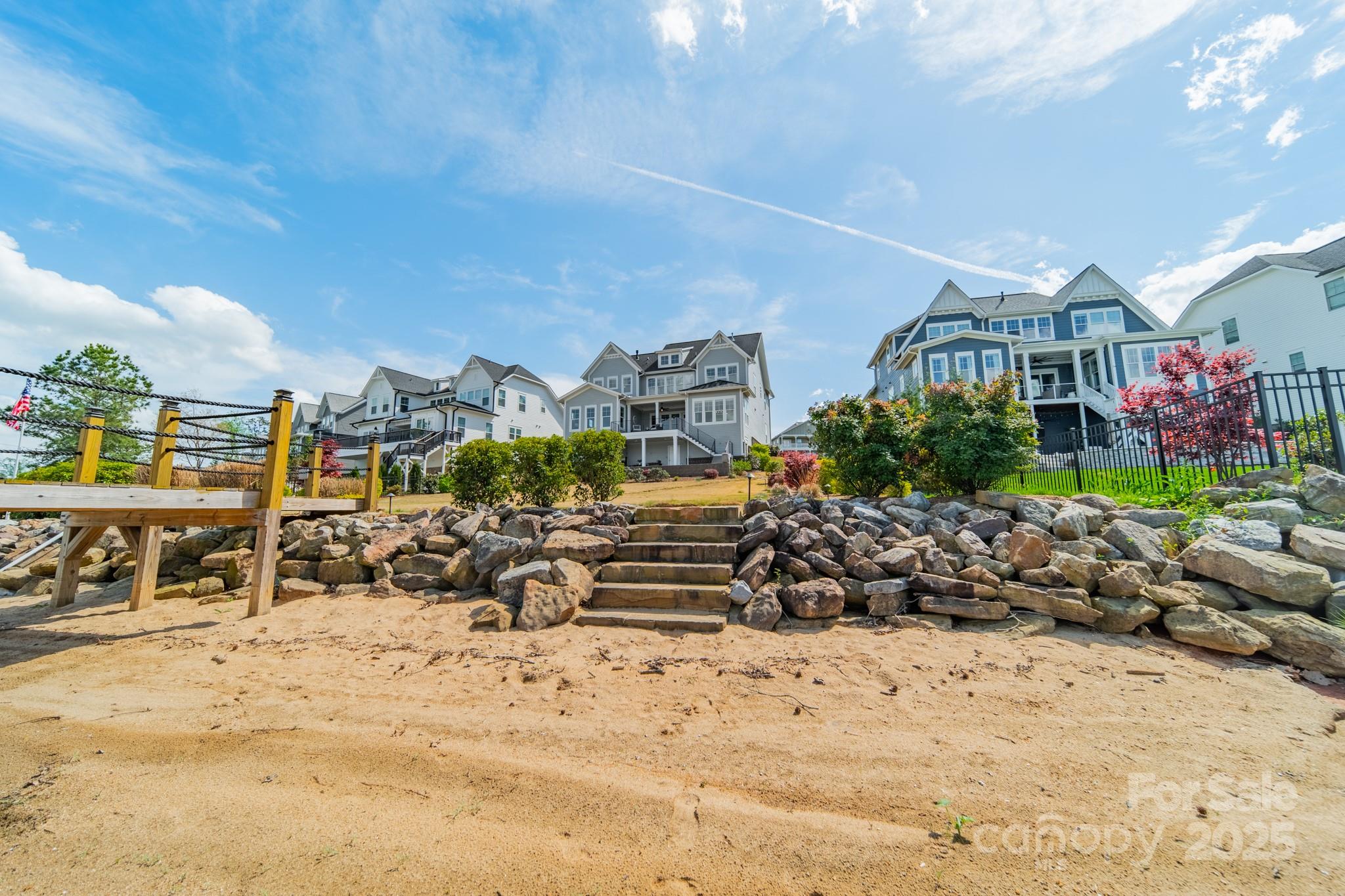 LakeWalk - Residential