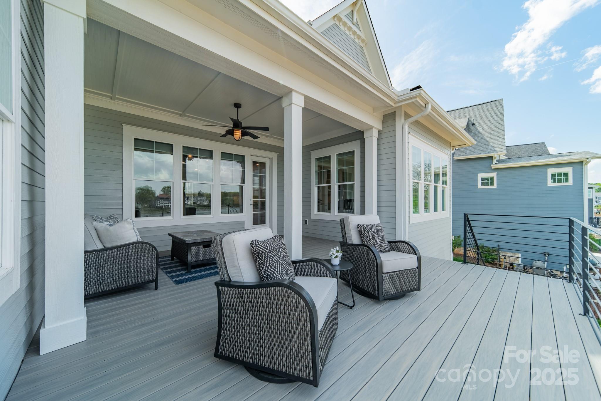 LakeWalk - Residential