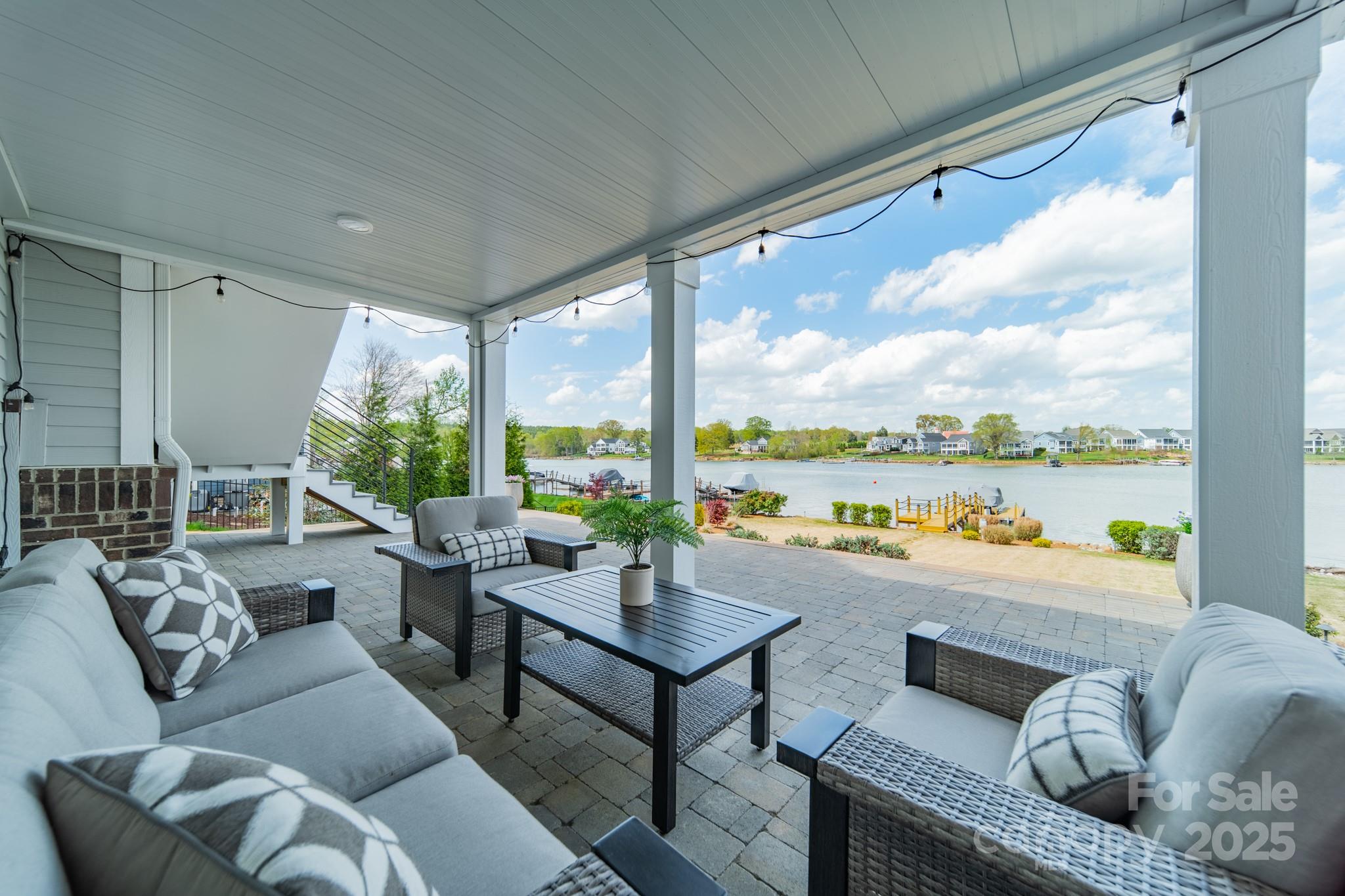 LakeWalk - Residential