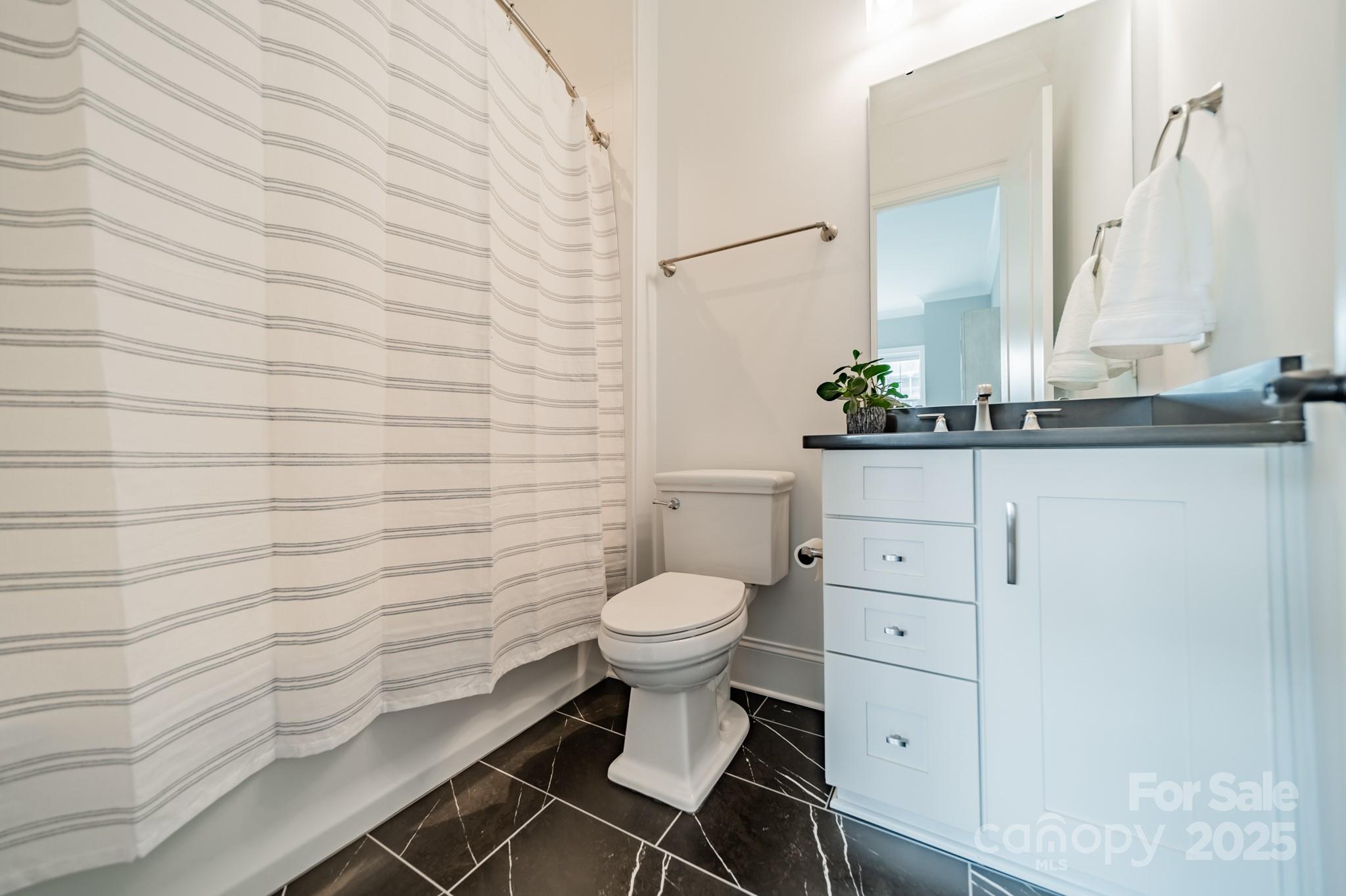 LakeWalk - Residential