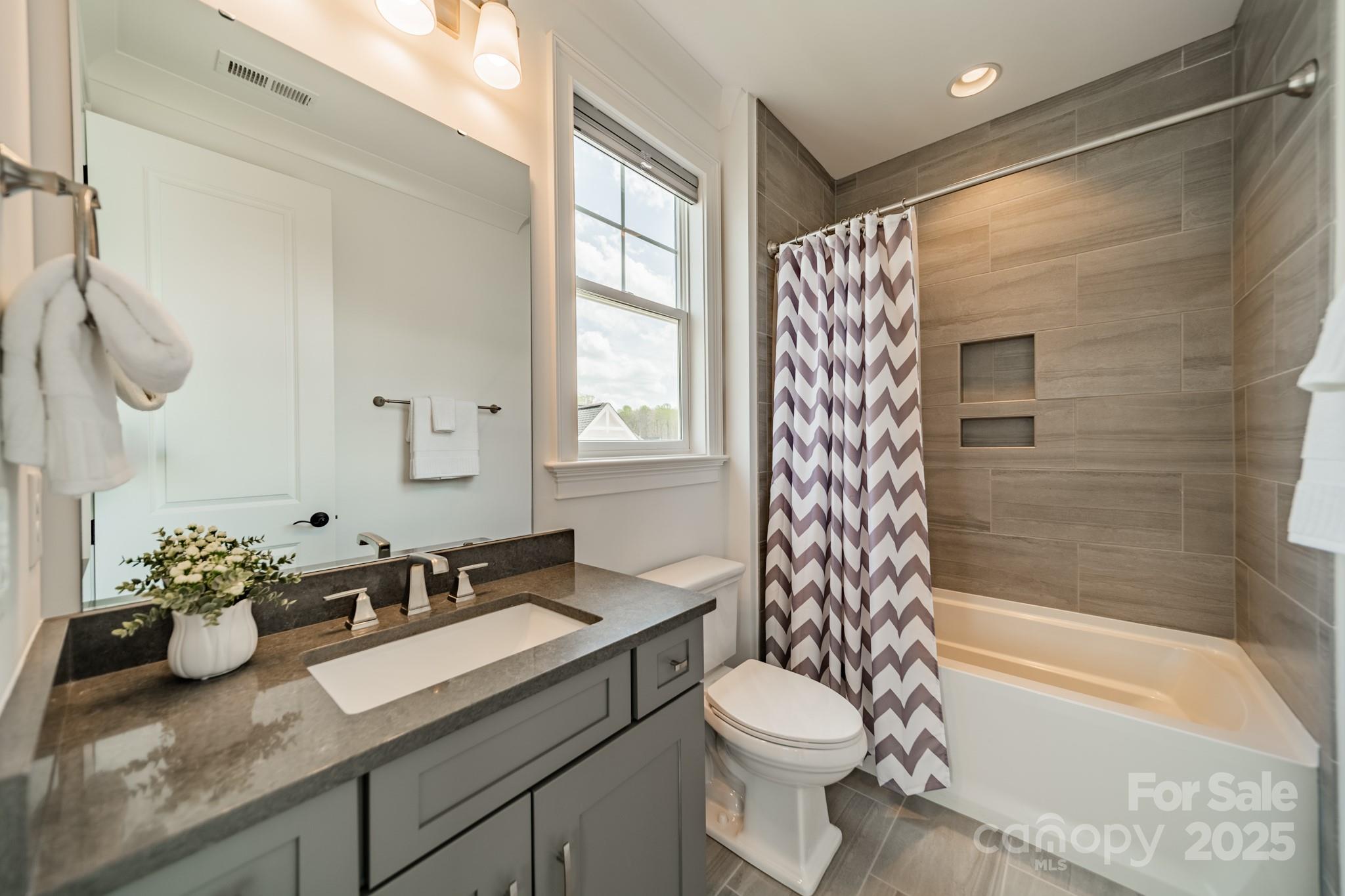 LakeWalk - Residential