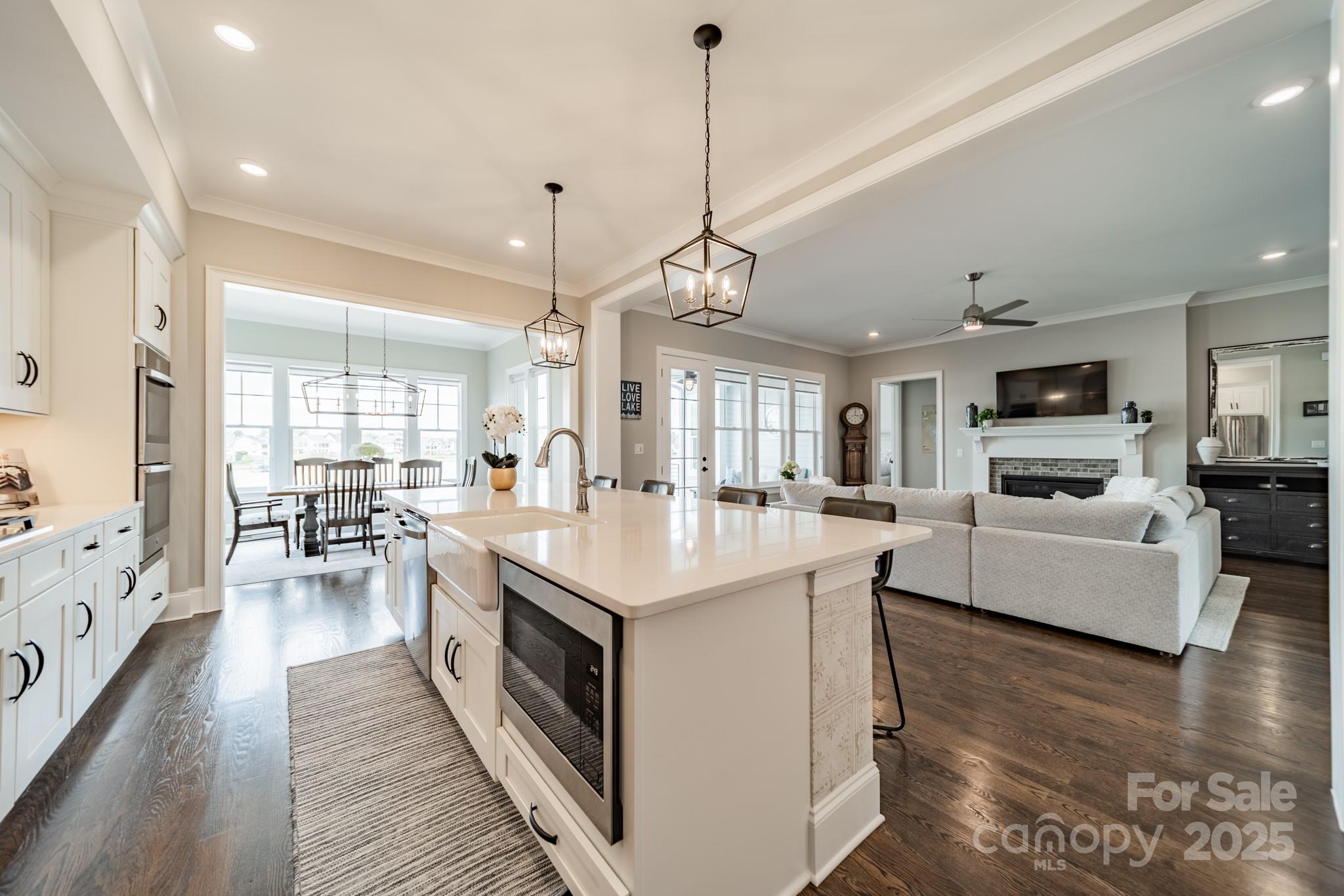 LakeWalk - Residential