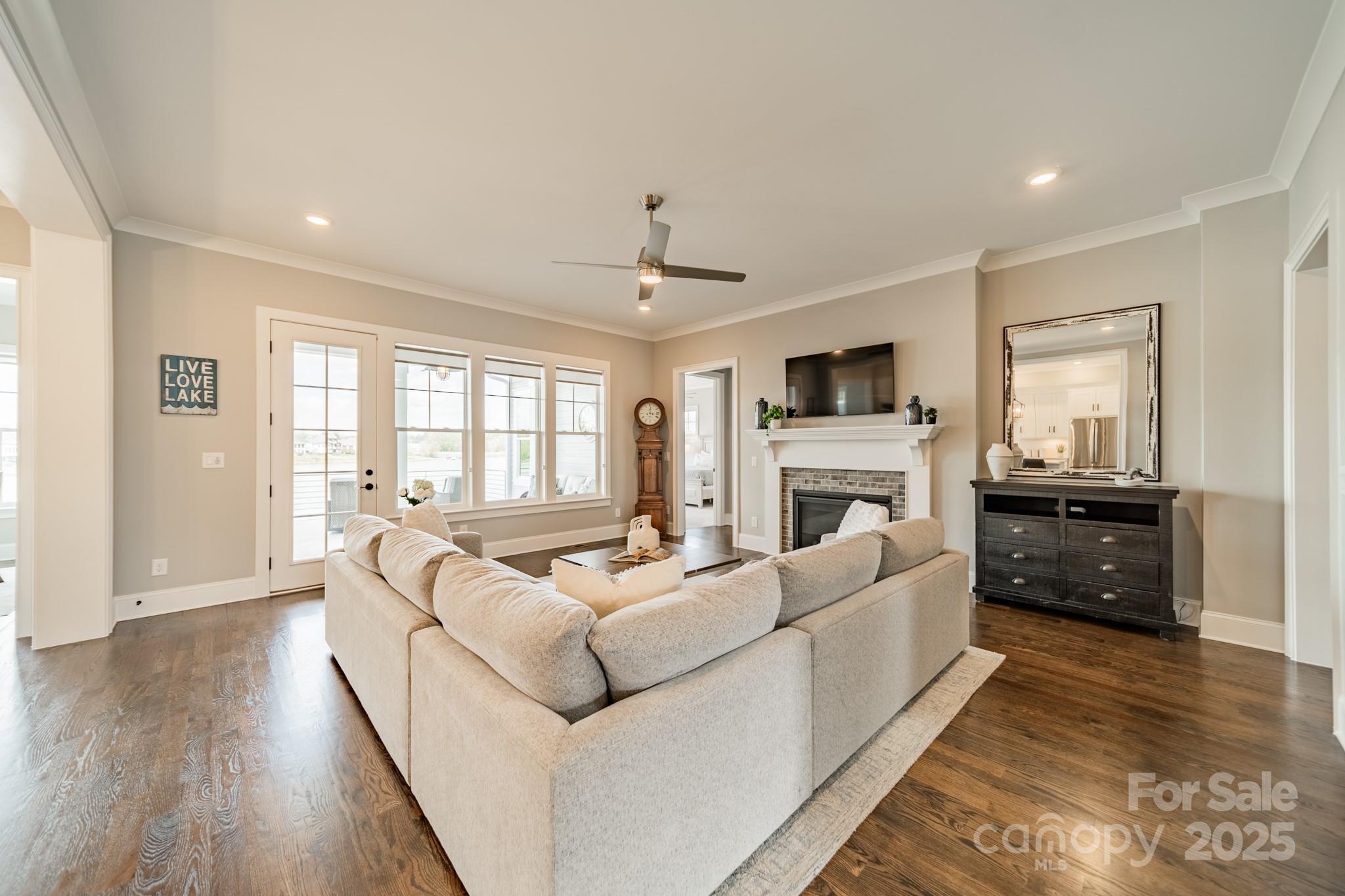 LakeWalk - Residential