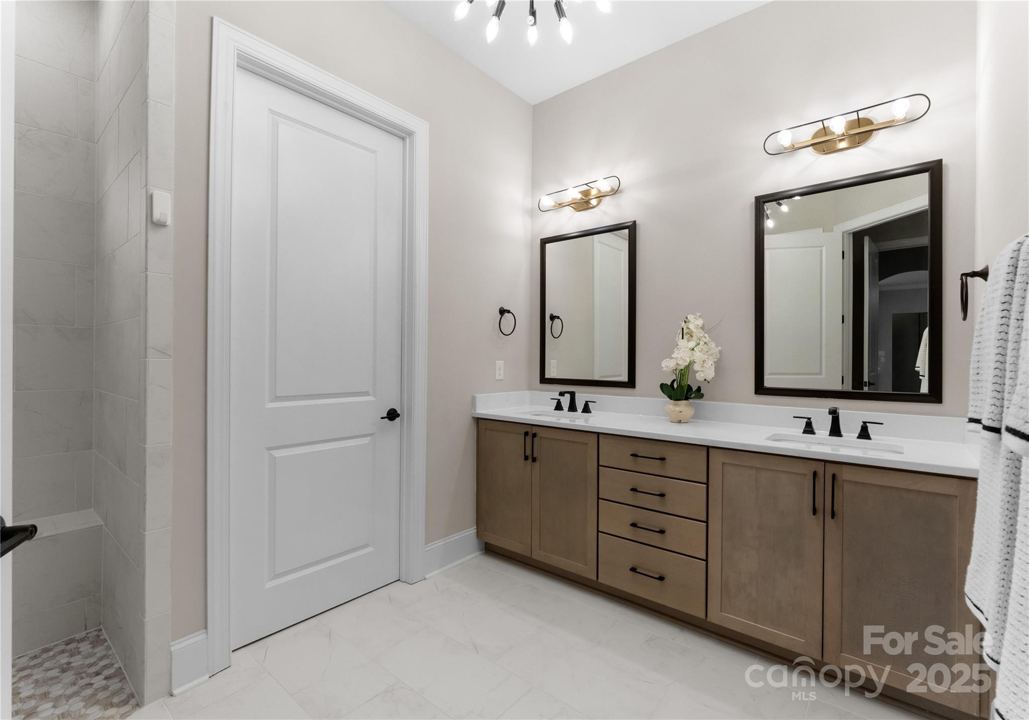 Courtyards at Mint Hill - Residential