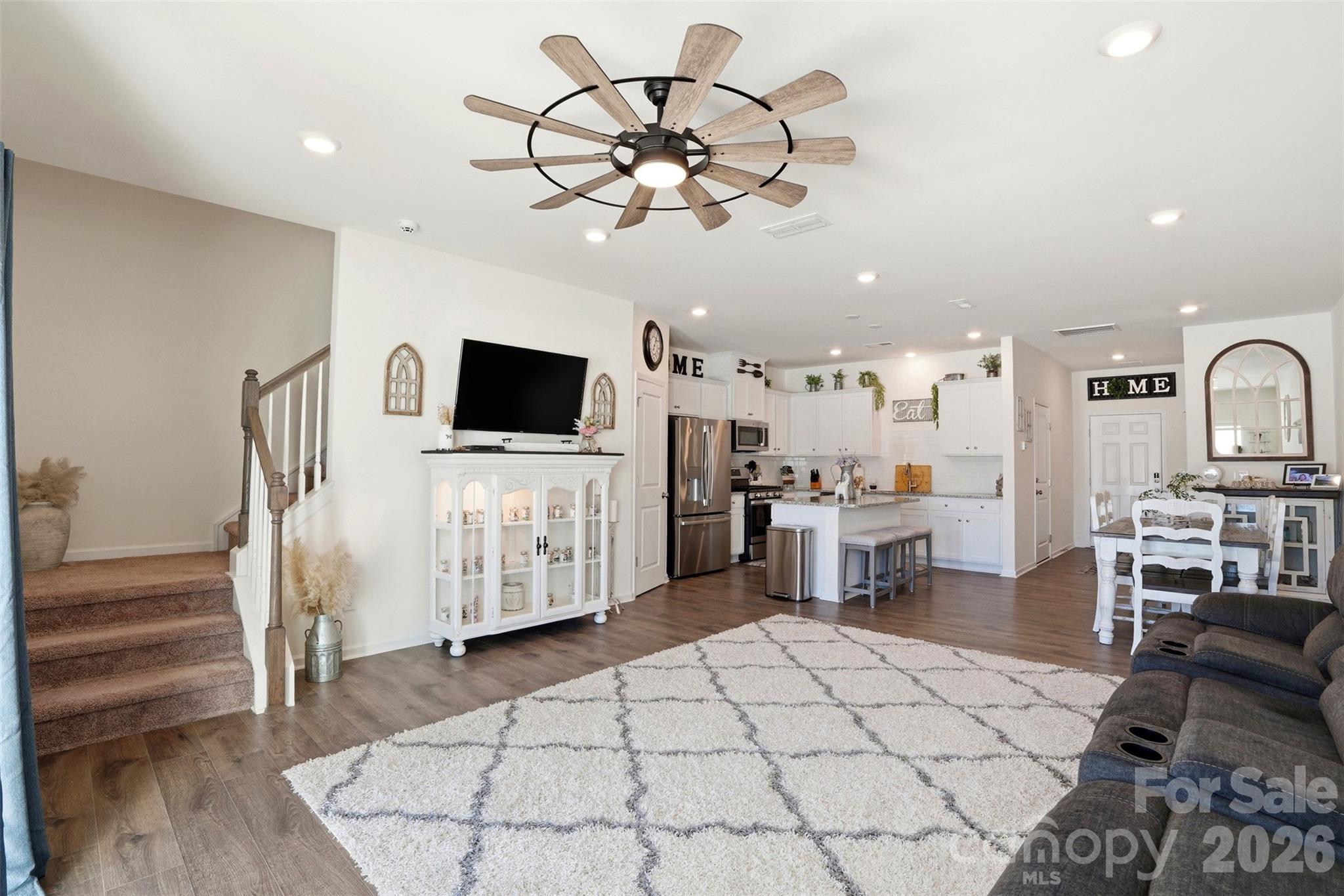 Secrest Landing - Residential