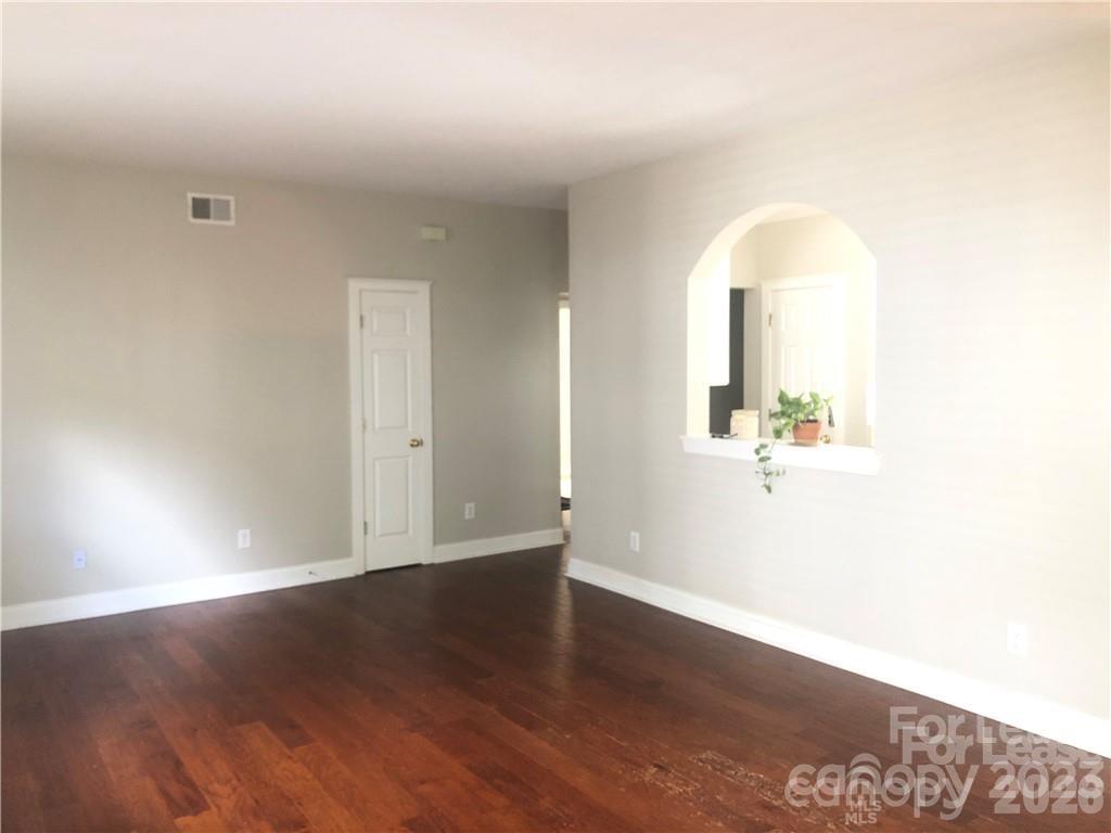 Hagers Ferry - Residential Lease