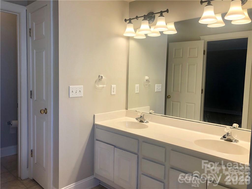 Hagers Ferry - Residential Lease