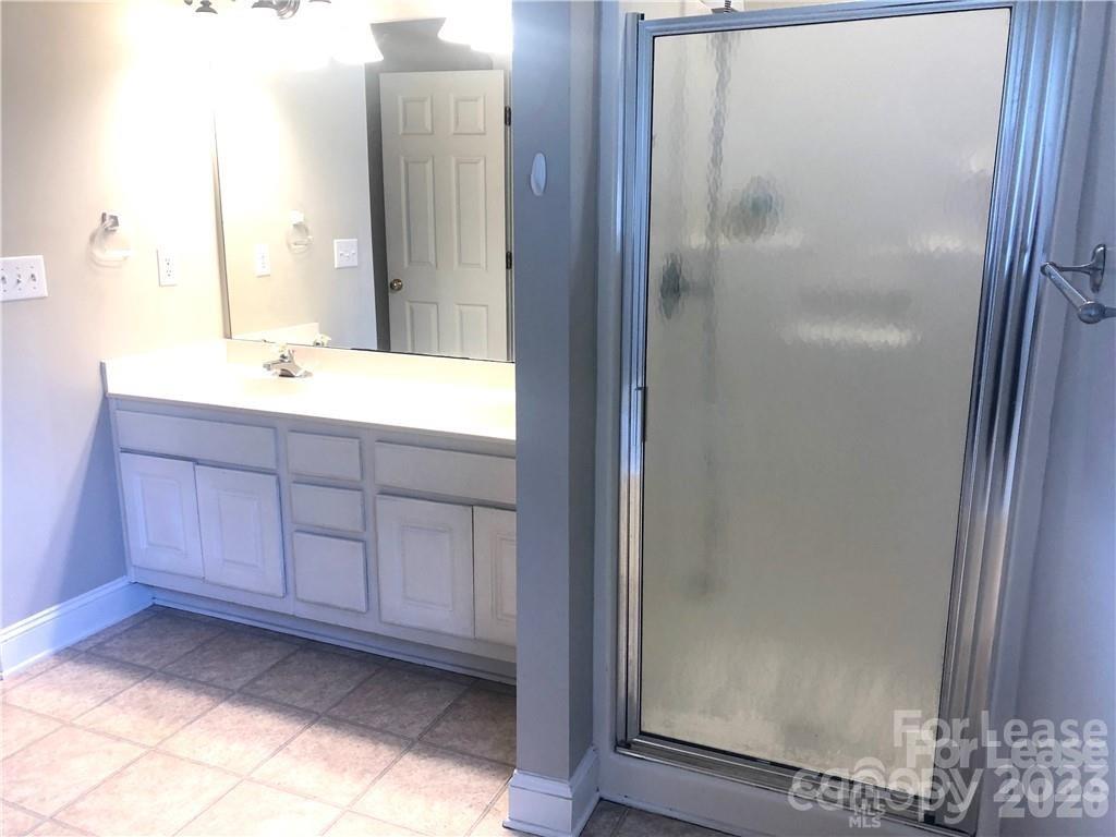 Hagers Ferry - Residential Lease