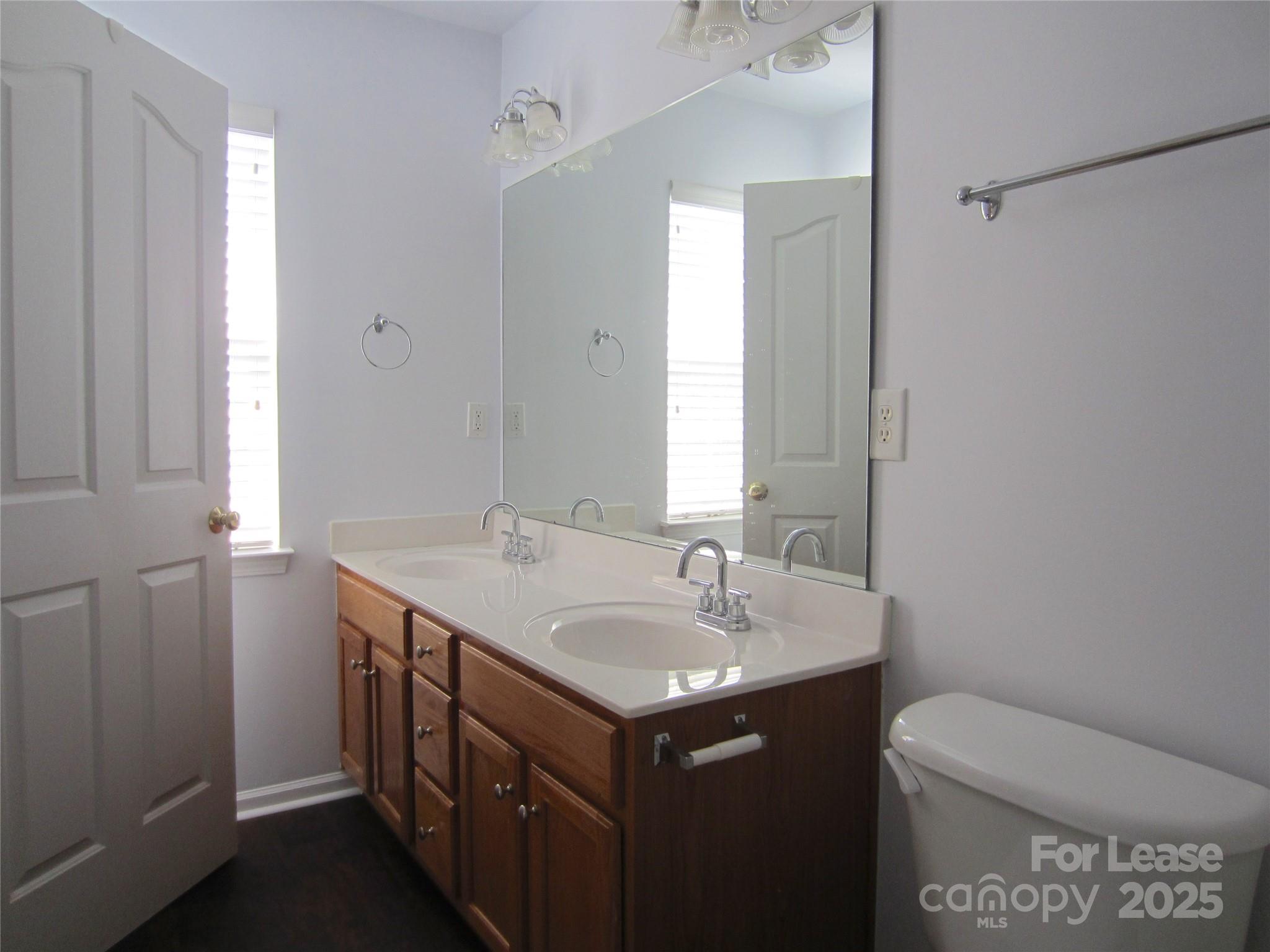 Bluffs at Waterside Crossing - Residential Lease