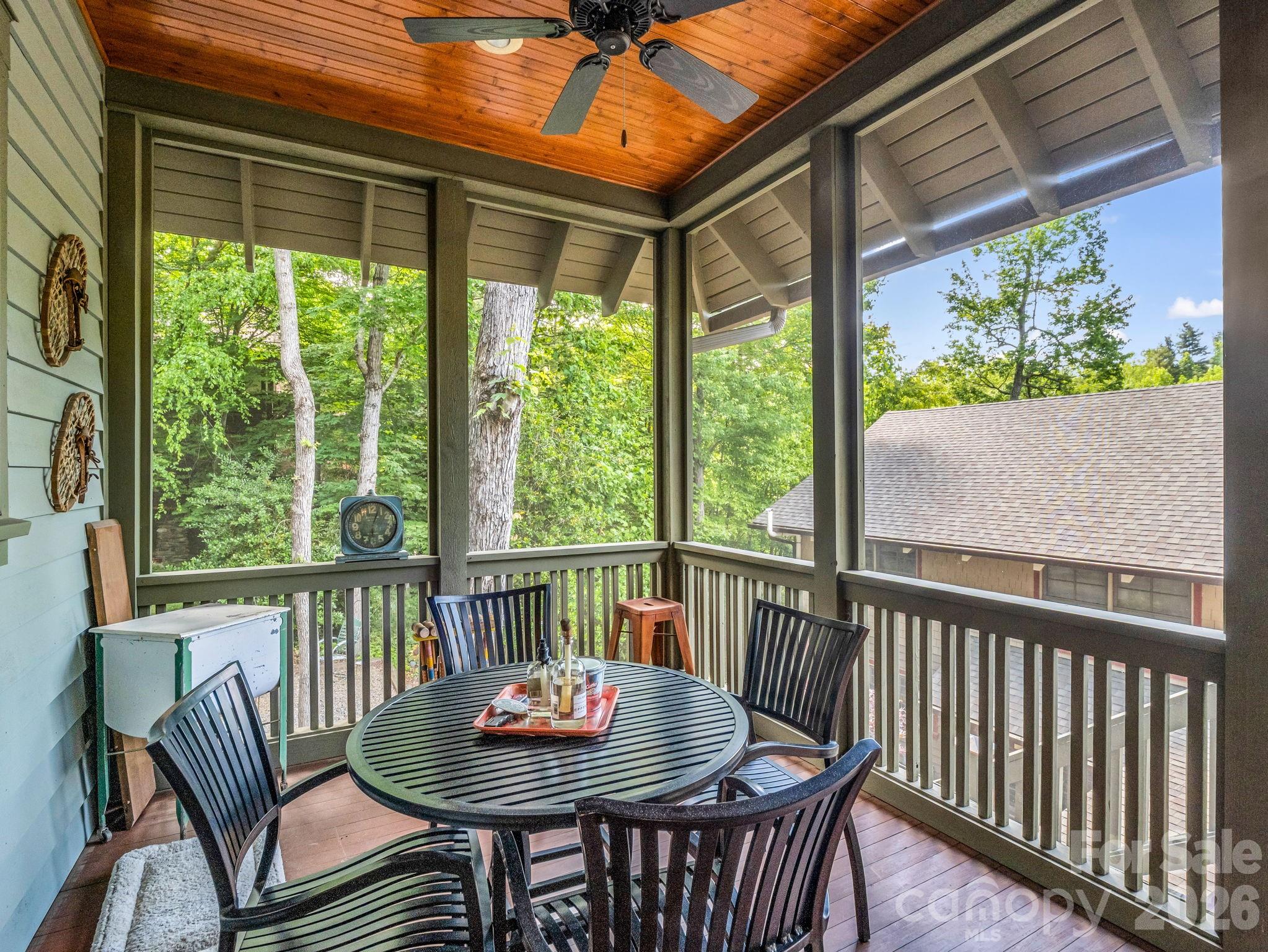5 Longfellow Drive