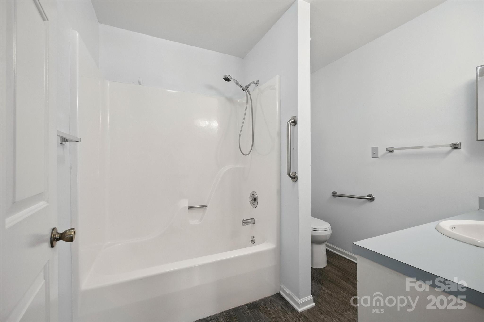 Olde Pointe - Residential