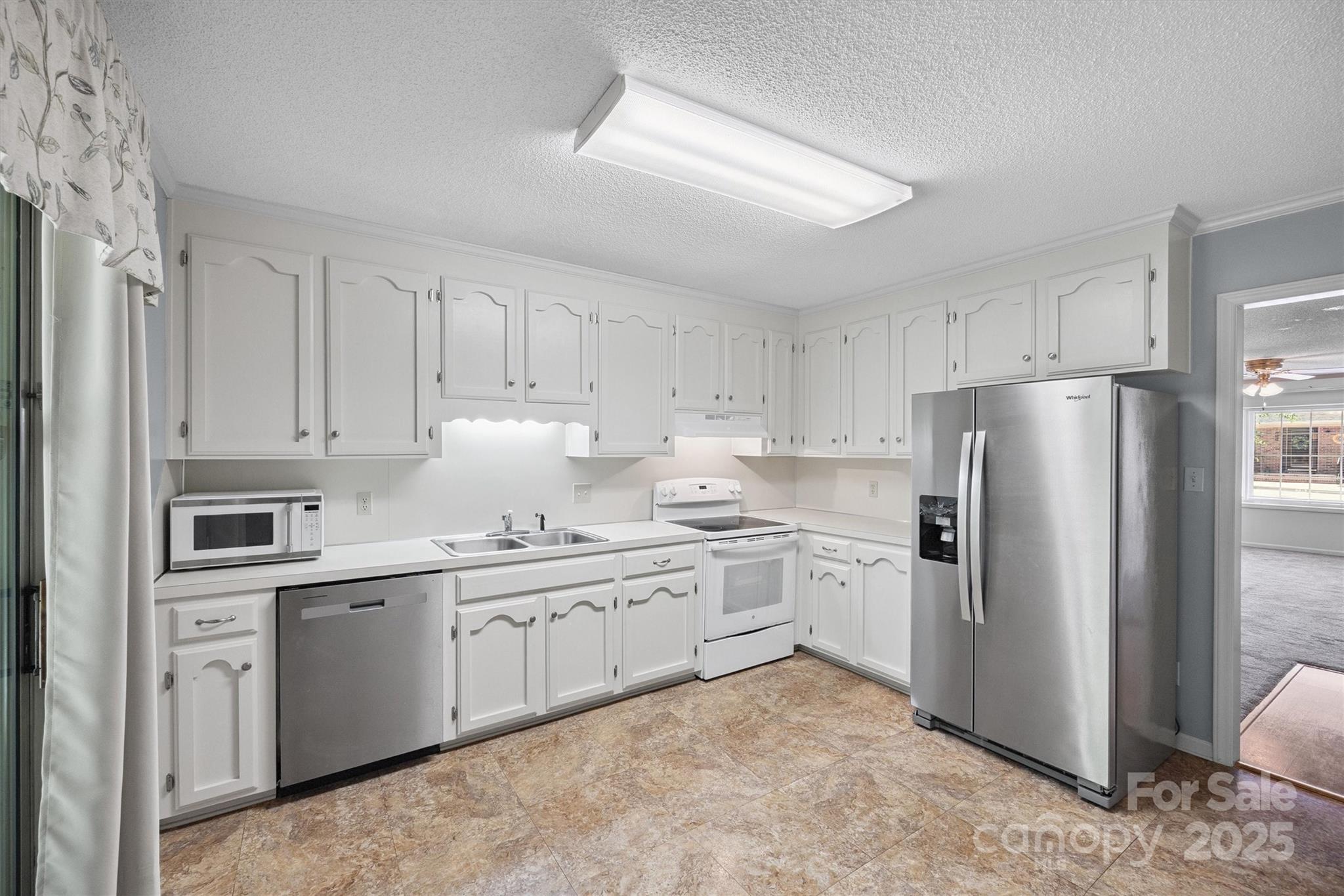 Olde Pointe - Residential