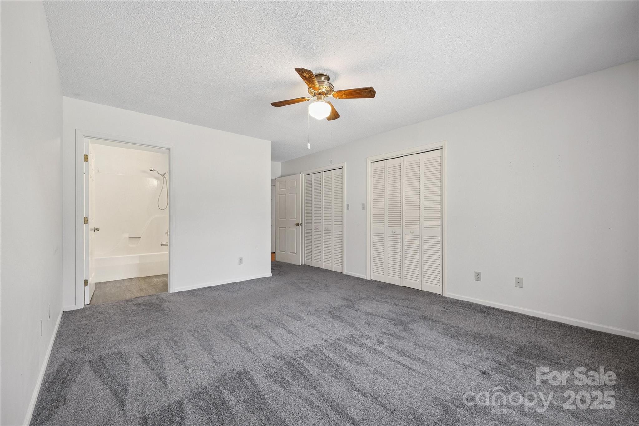 Olde Pointe - Residential