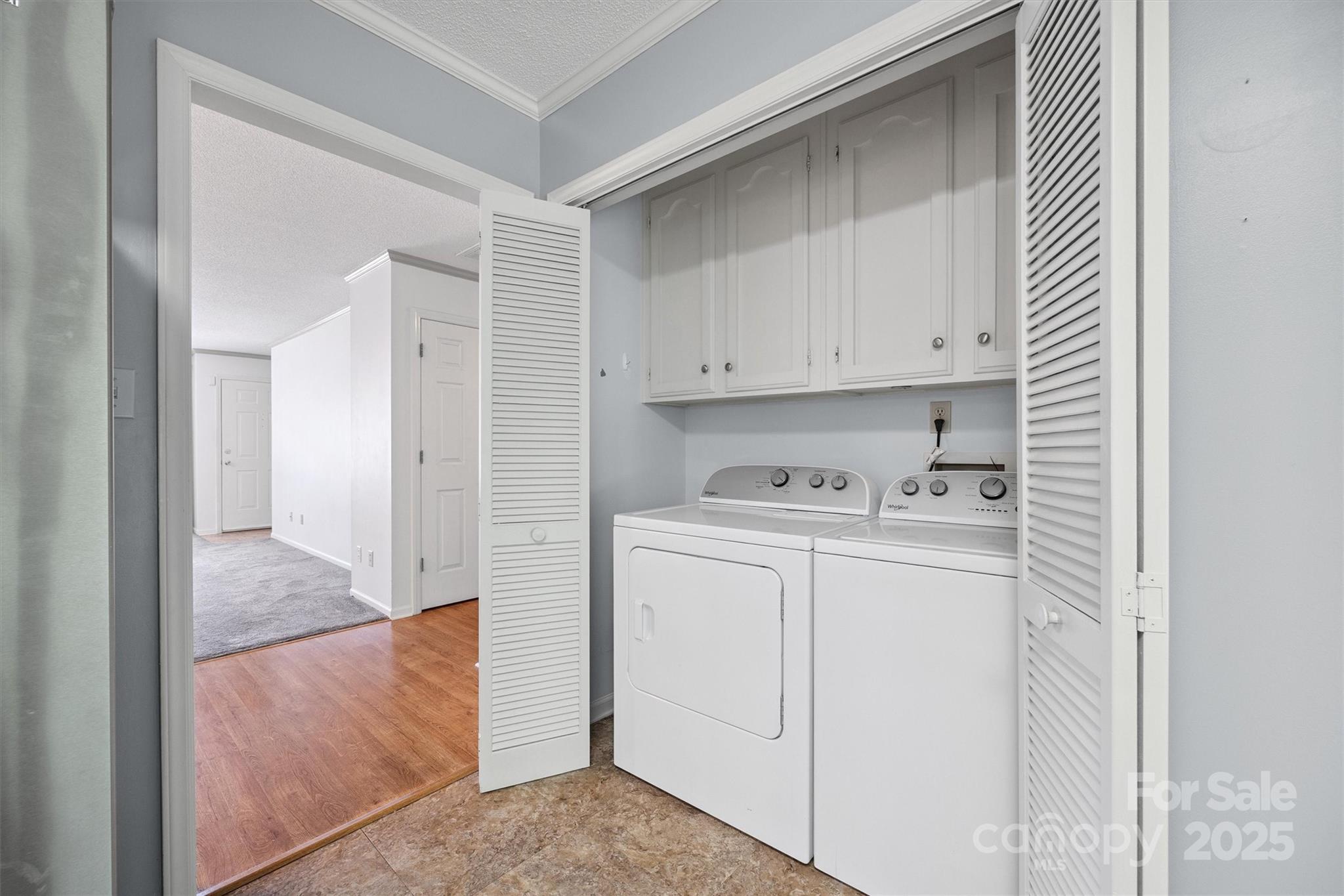 Olde Pointe - Residential