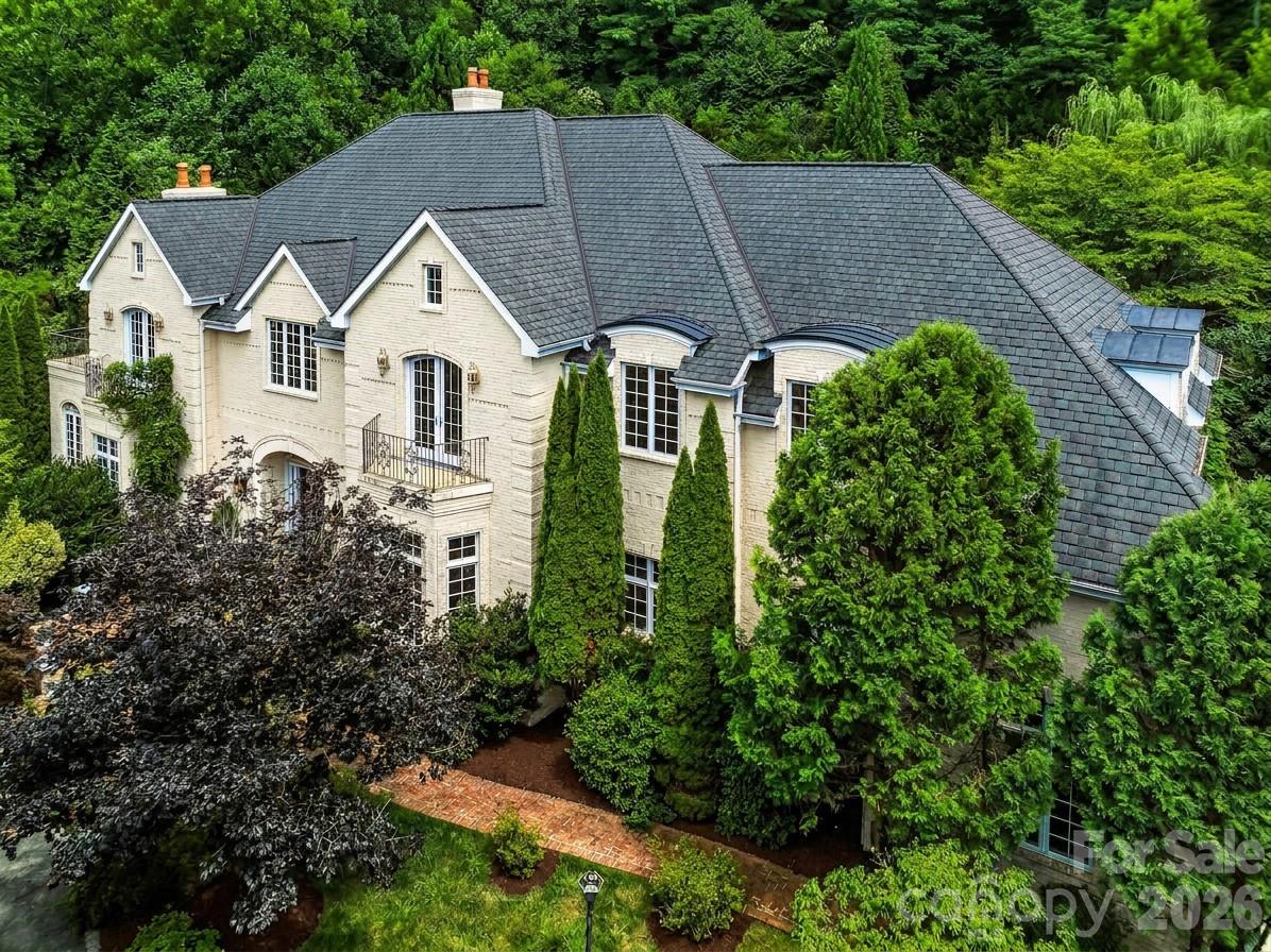 150 Rainbow View Drive