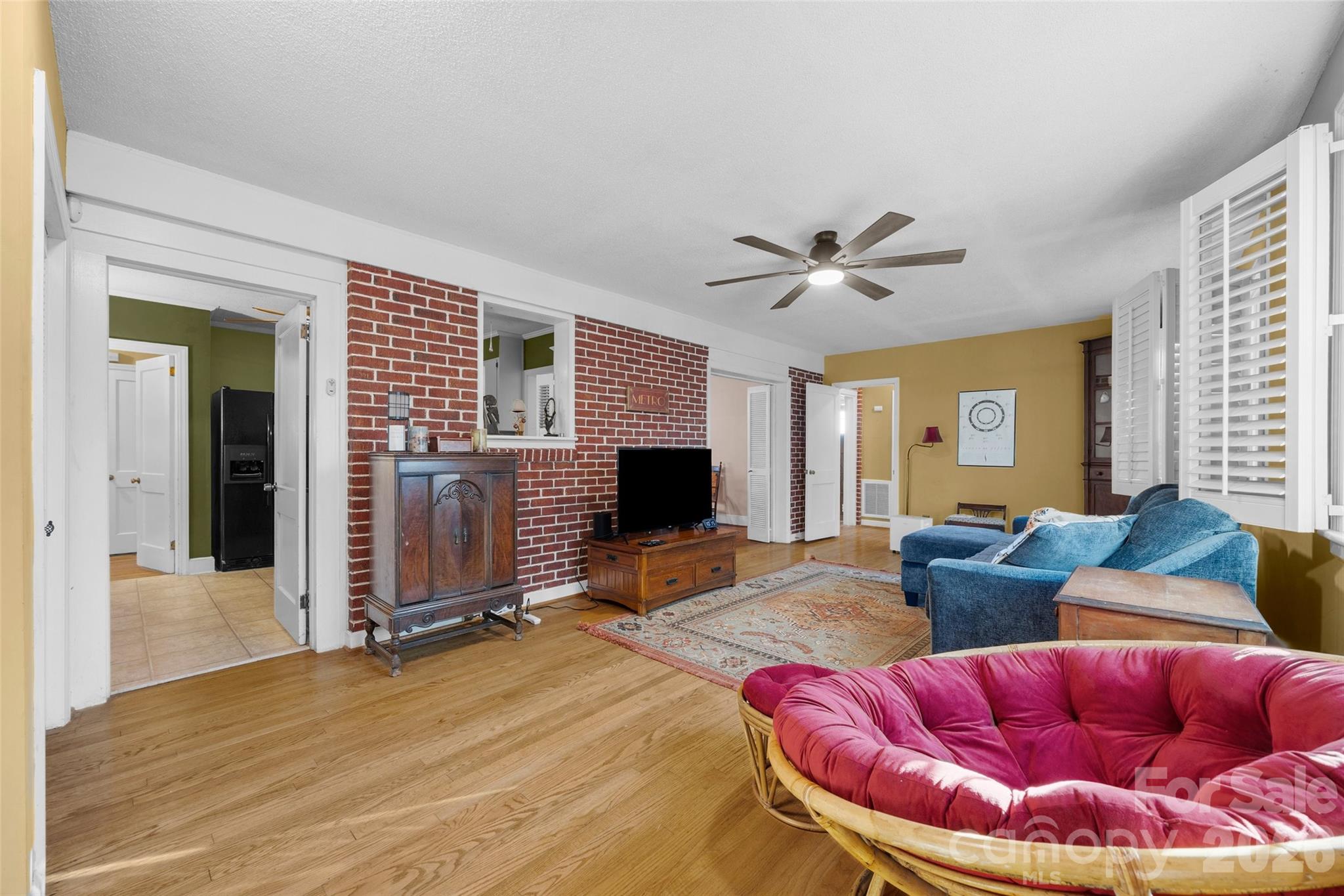 Country Club Estates - Residential