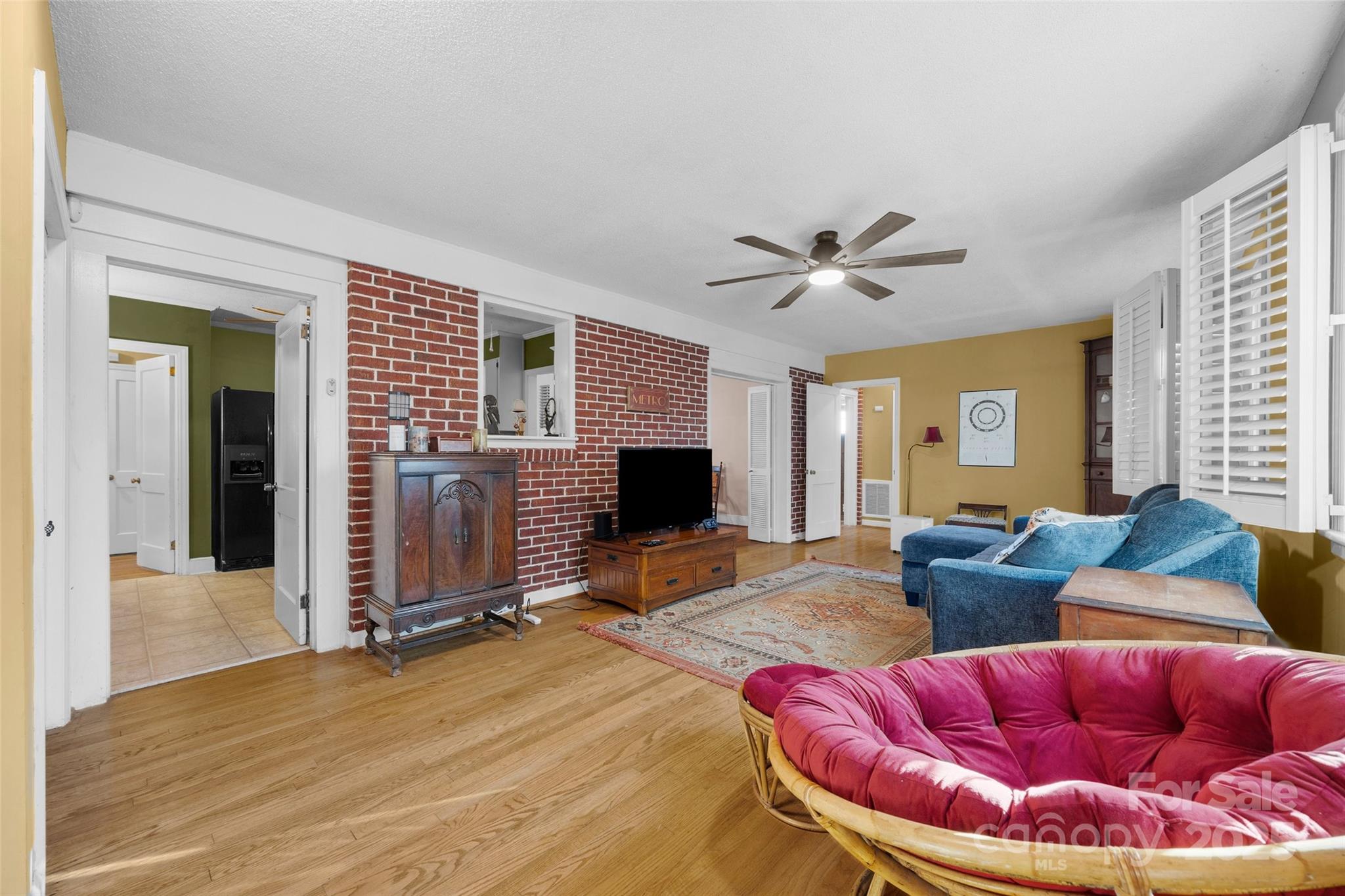 601 Country Club Drive