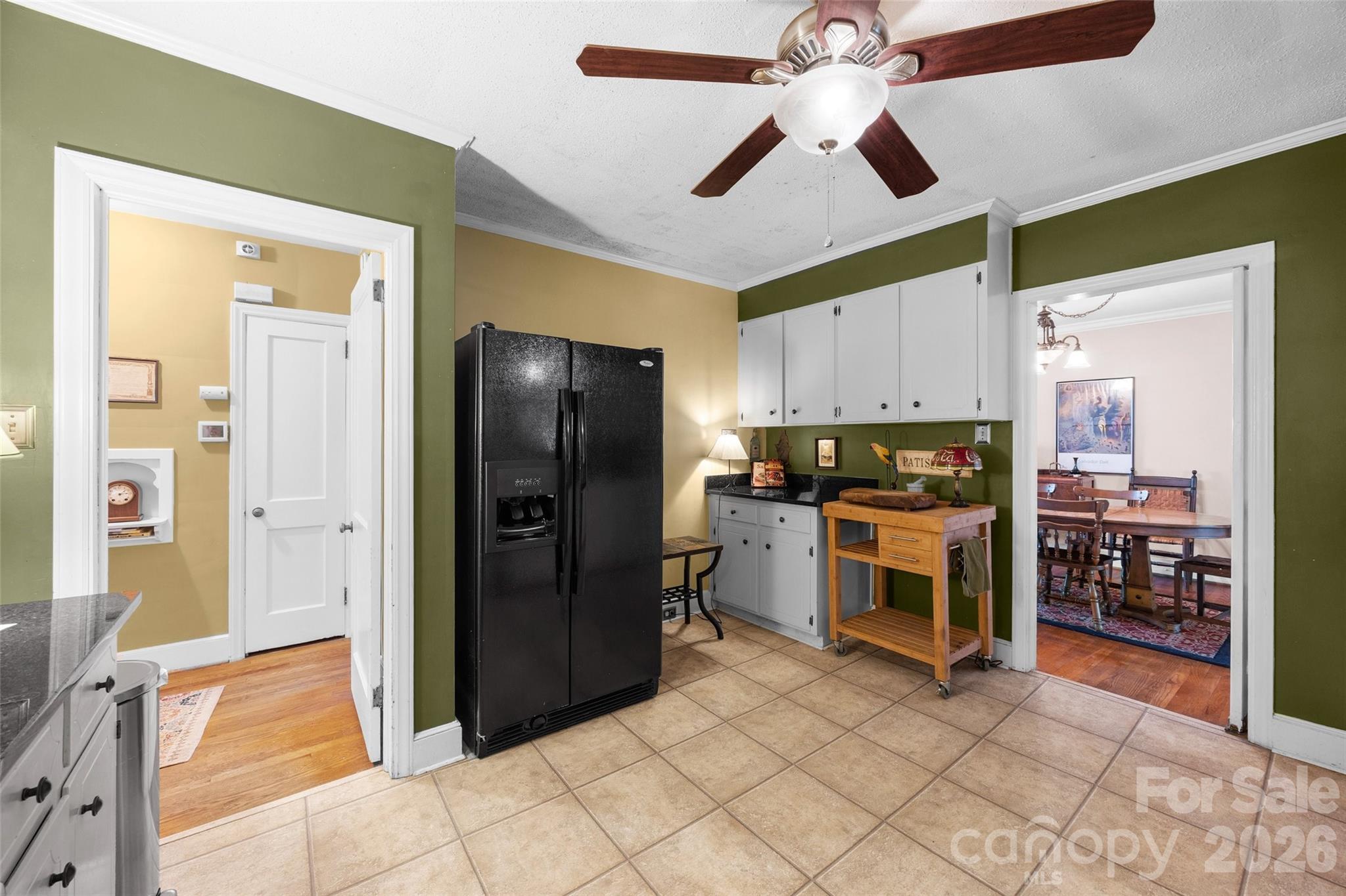 Country Club Estates - Residential