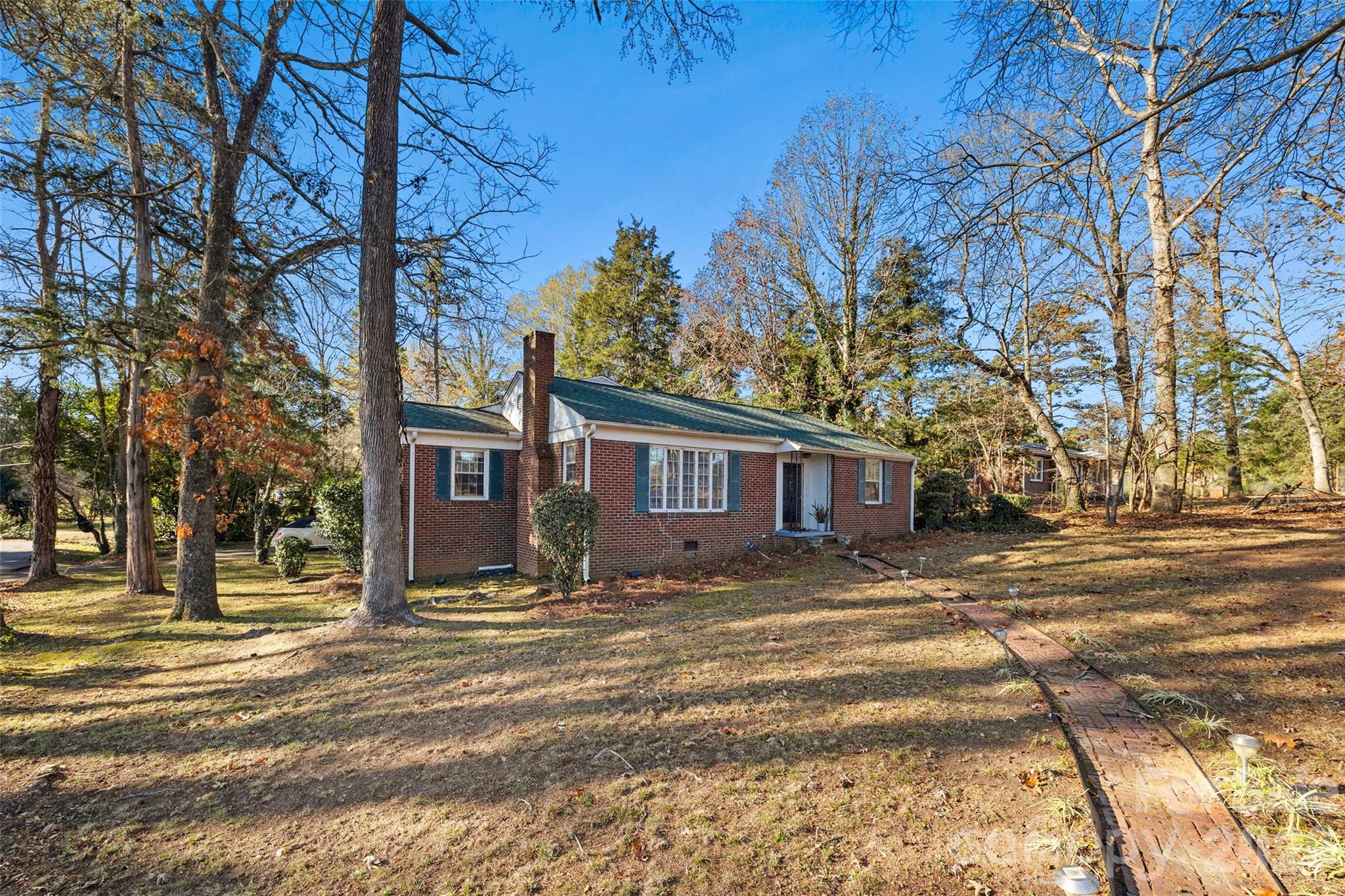 Country Club Estates - Residential