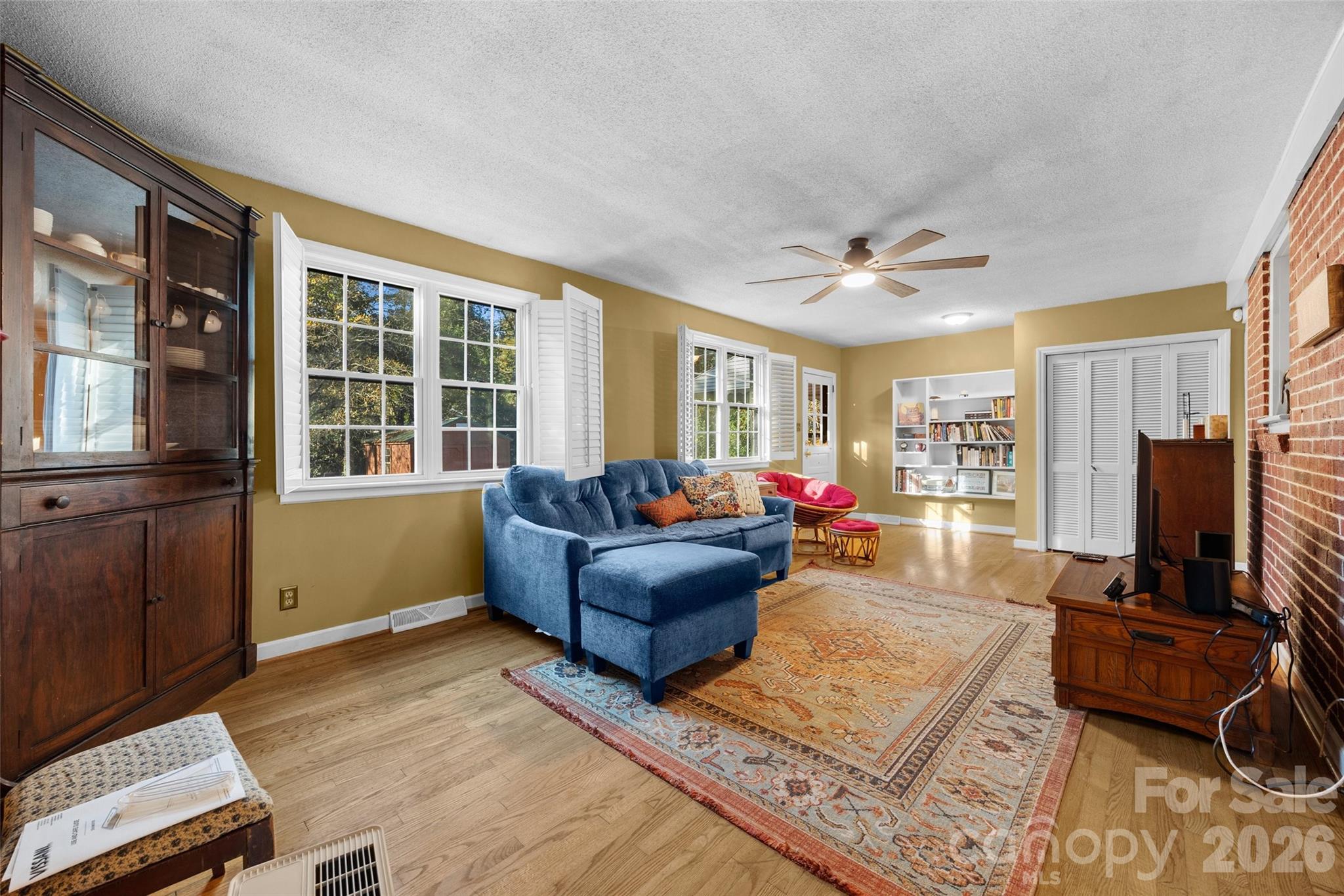 Country Club Estates - Residential