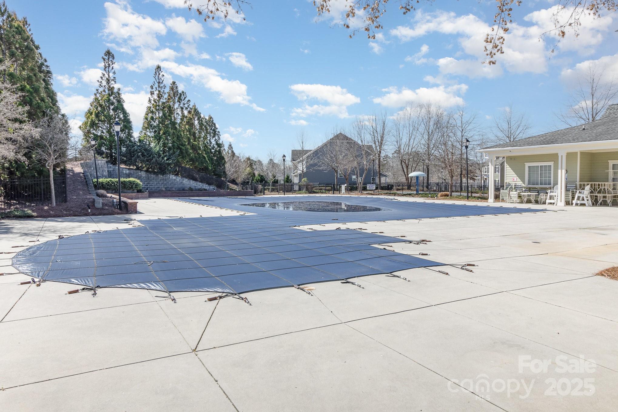 Summers Walk - Residential