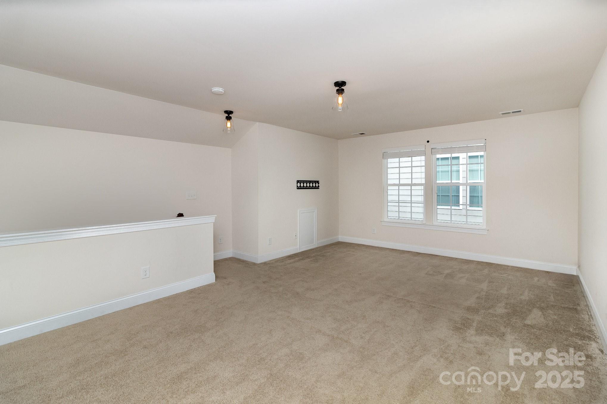 Summers Walk - Residential