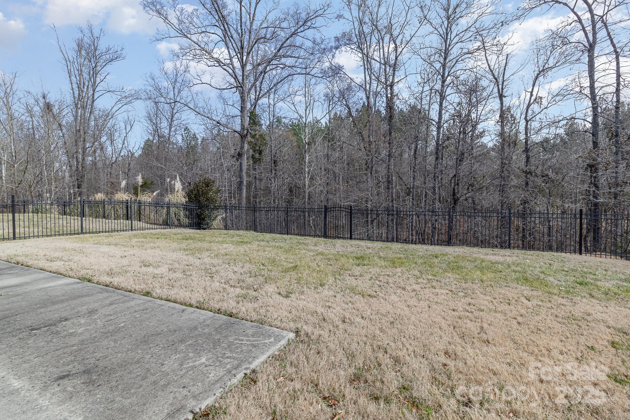 Summers Walk - Residential