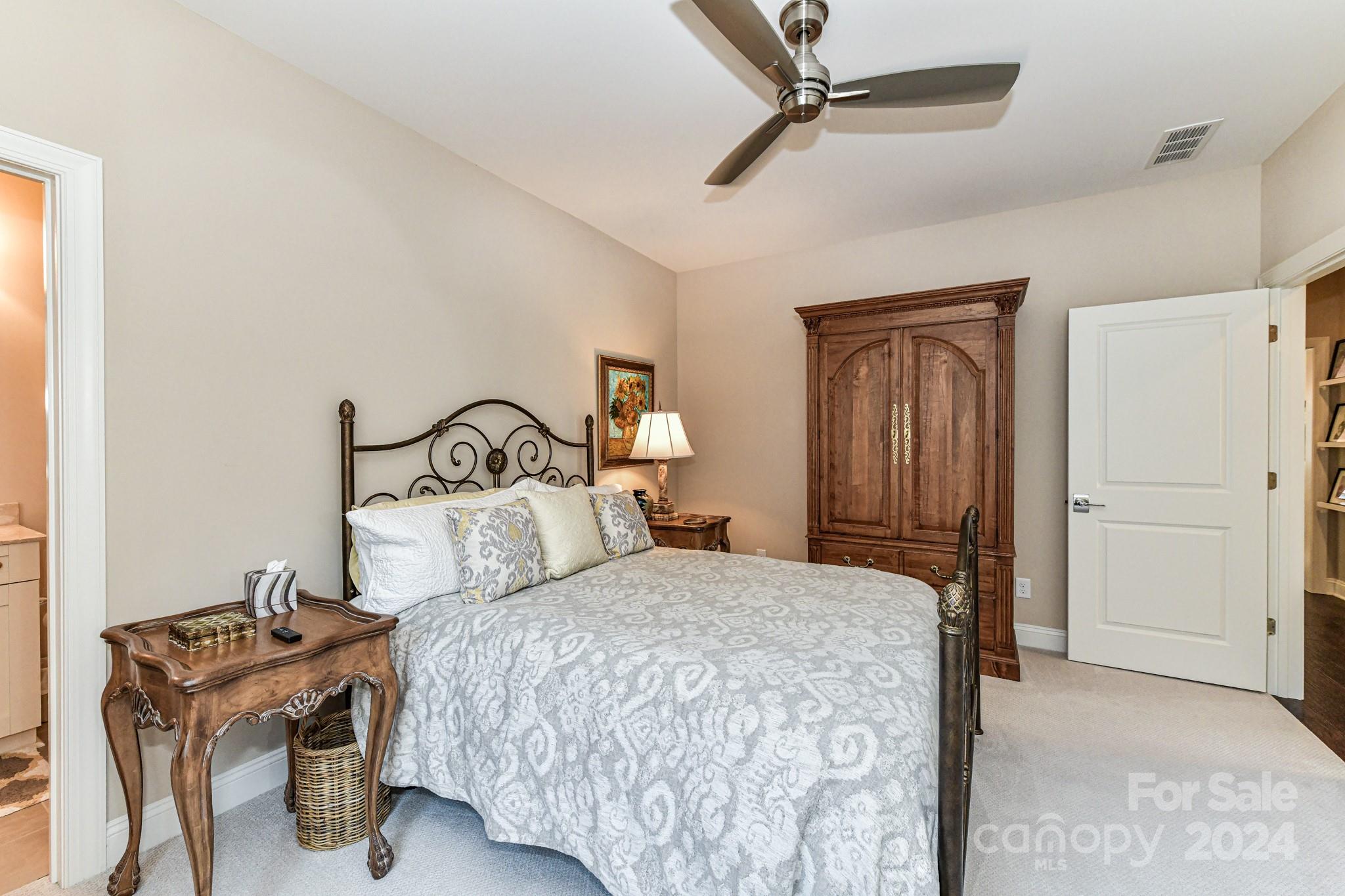 Providence Retreat - Residential