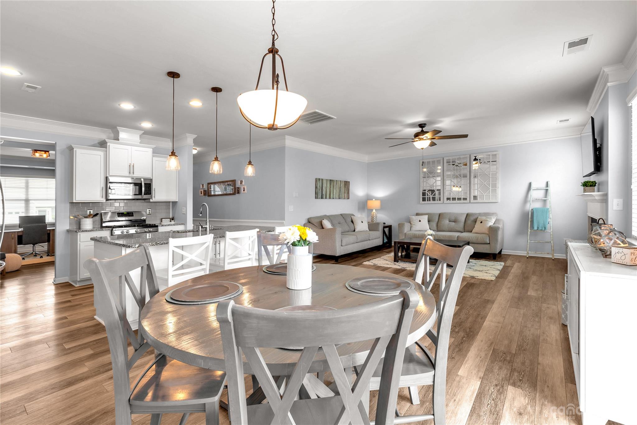 Wellesley - Residential