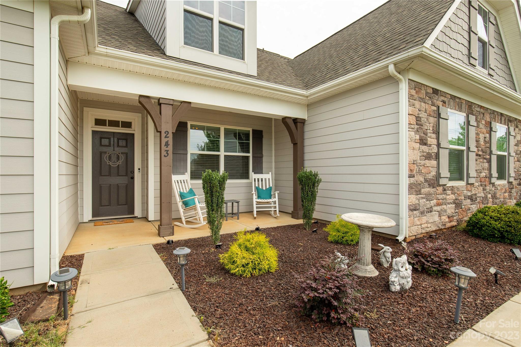 Wellesley - Residential