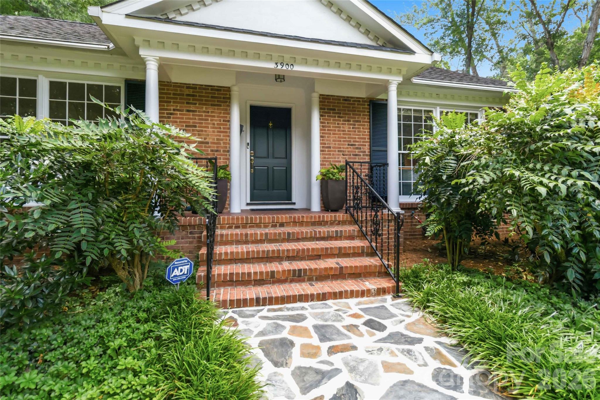 3900 Riverbend Road