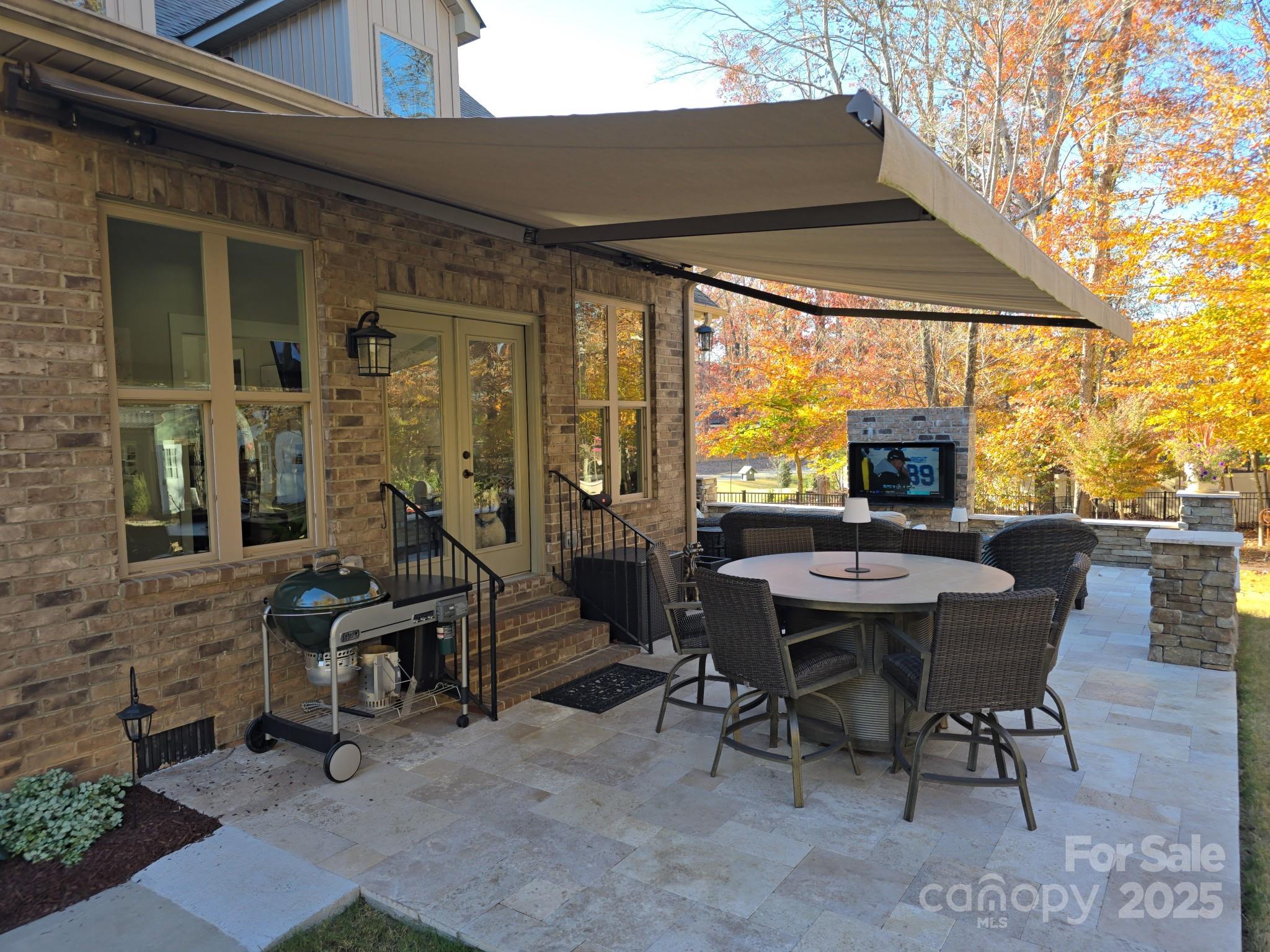 1007 Flat Rock Drive