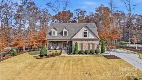 Photo of 1007 Flat Rock Drive, Monroe, NC 28110 (MLS # 4323008)