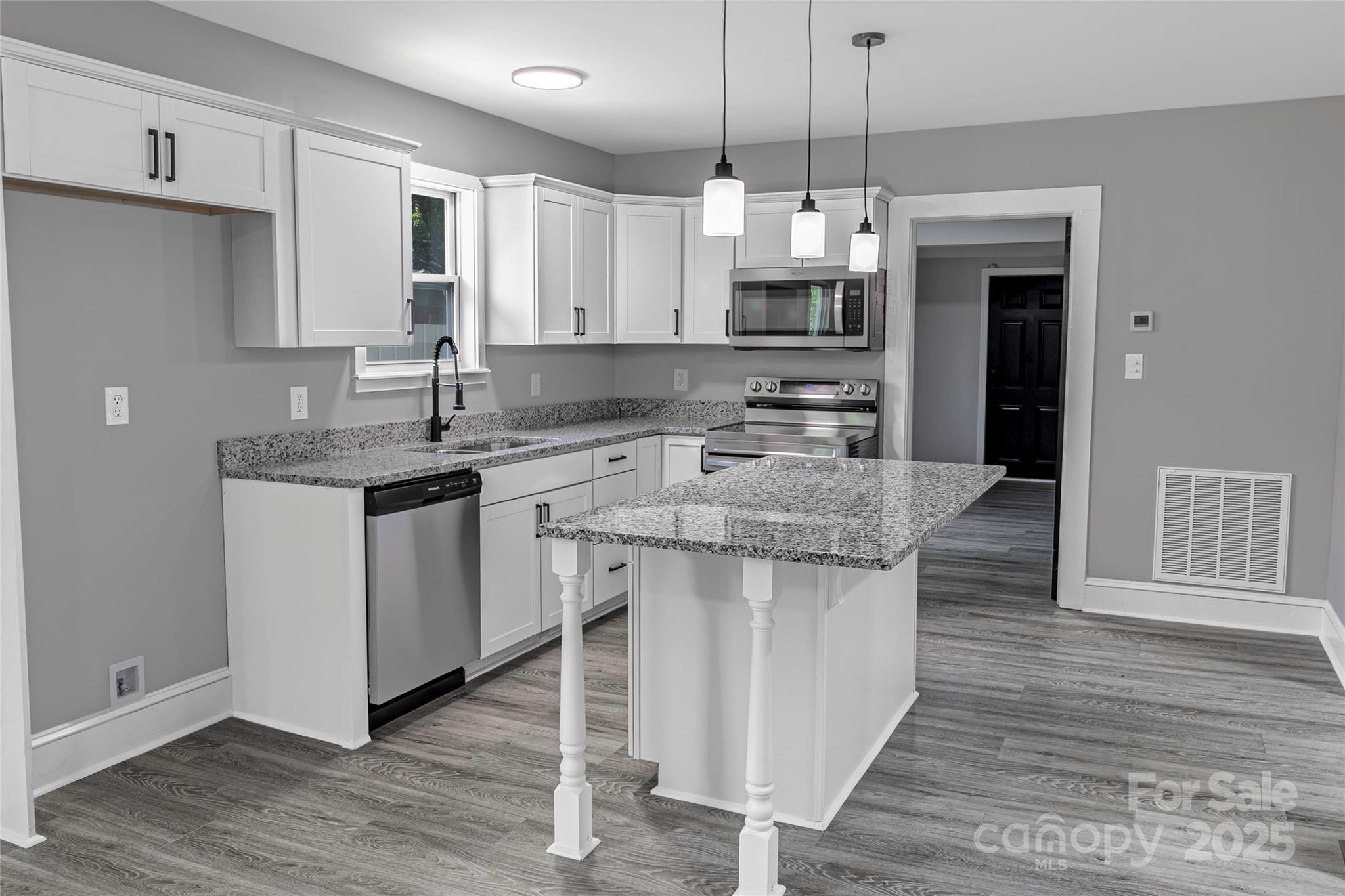 1210 Cloninger Avenue