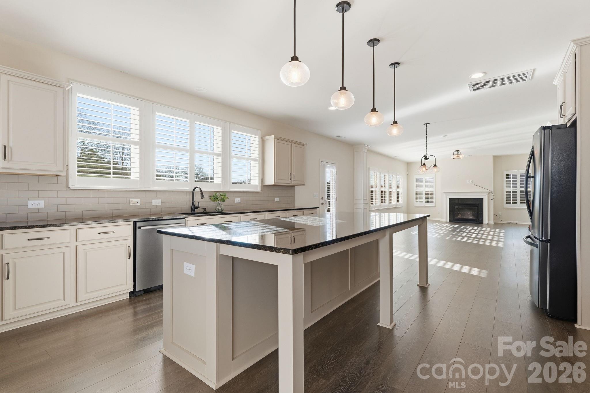 1504 Brooksland Place