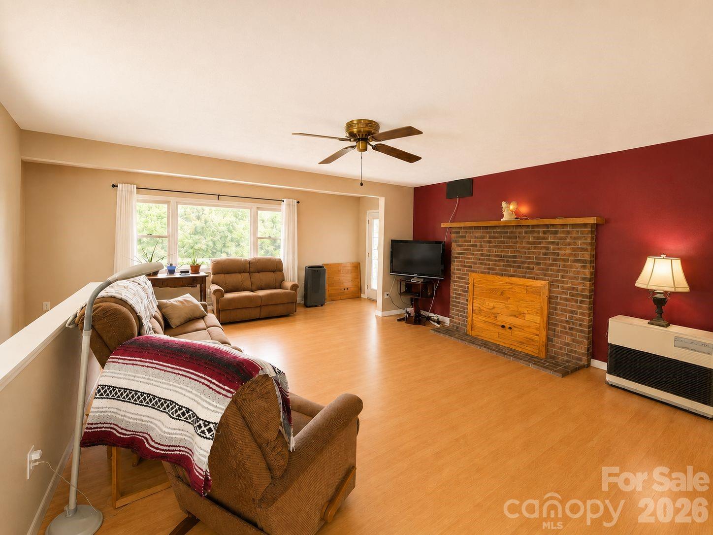 41 Vista Drive